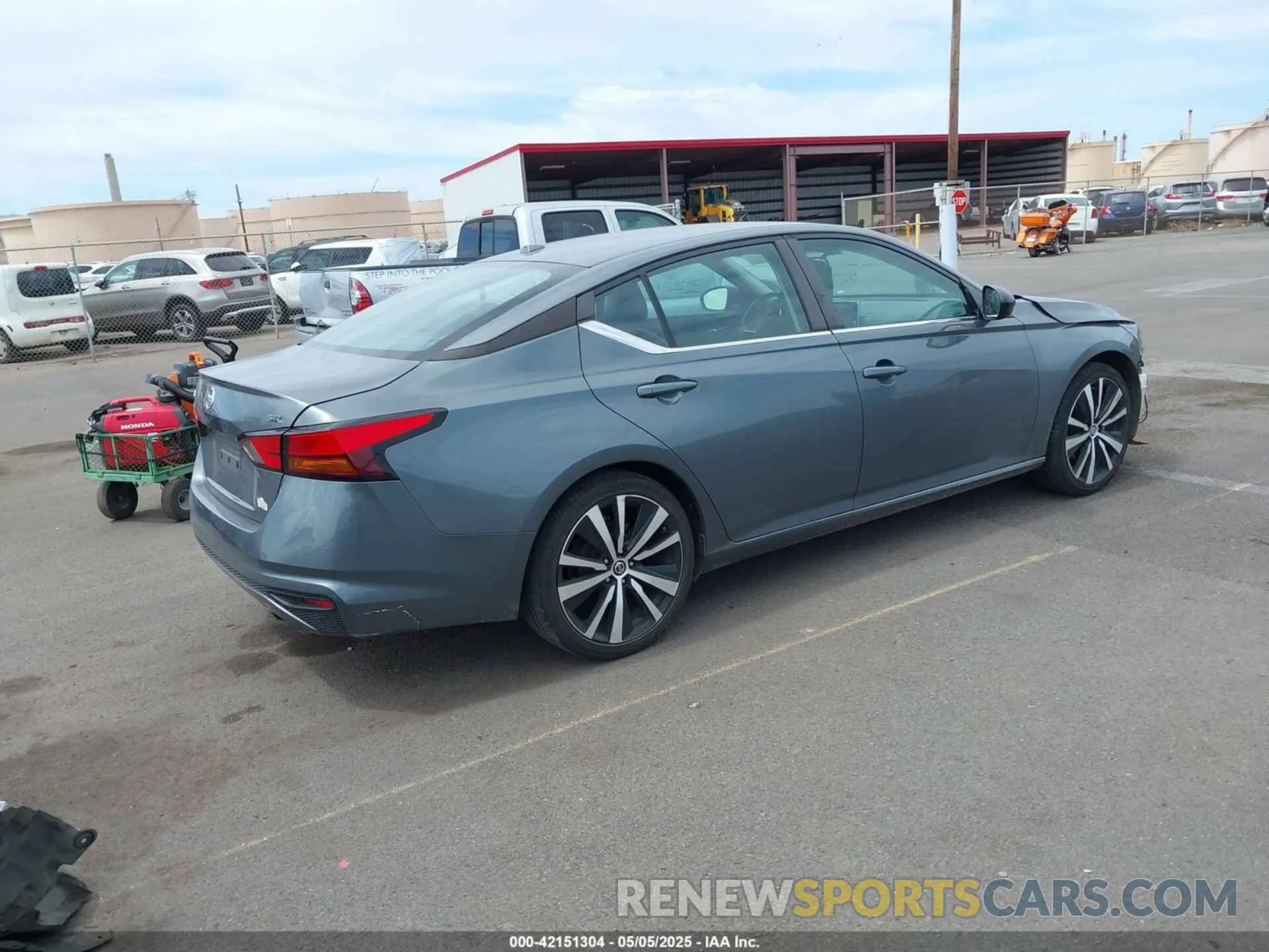 4 fotografías del automóvil dañado 1N4BL4CV3LC188438 NISSAN ALTIMA 2020