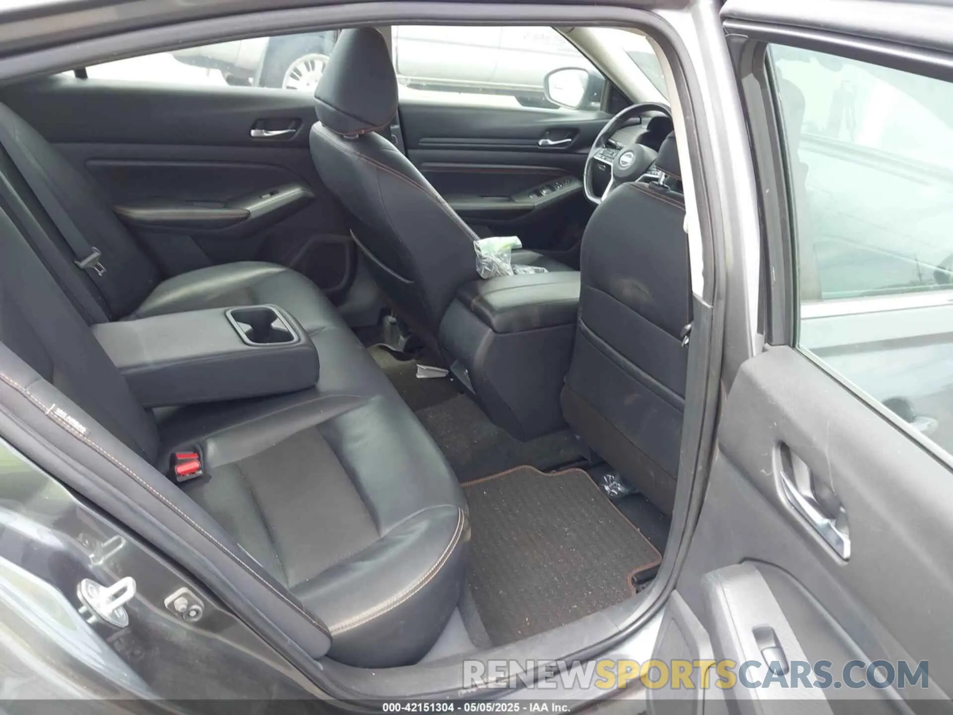 8 fotografías del automóvil dañado 1N4BL4CV3LC188438 NISSAN ALTIMA 2020