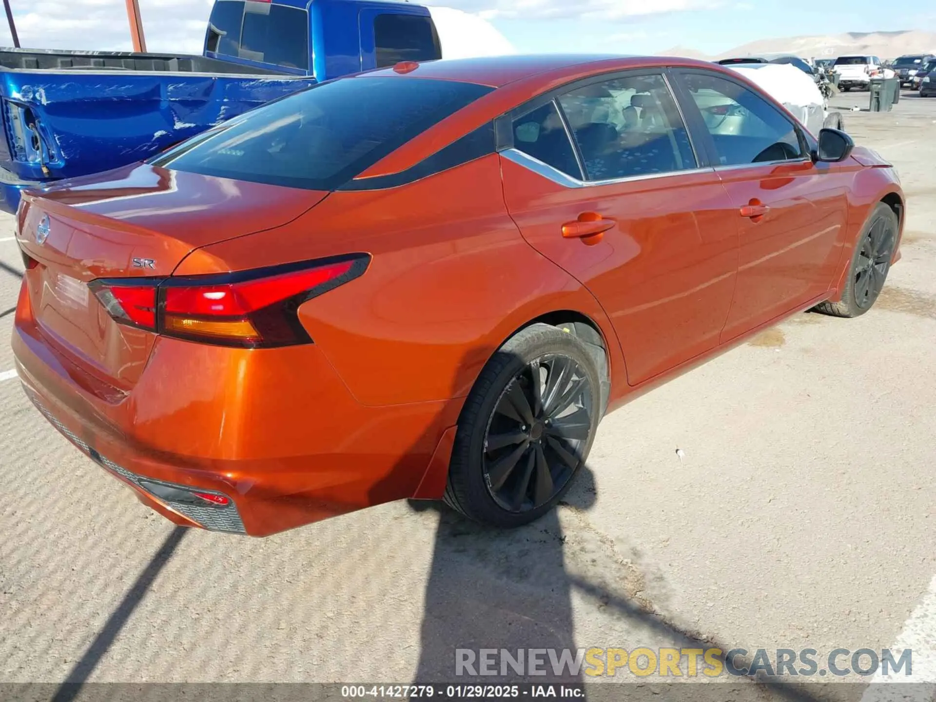 4 fotografías del automóvil dañado 1N4BL4CV3LN311028 NISSAN ALTIMA 2020