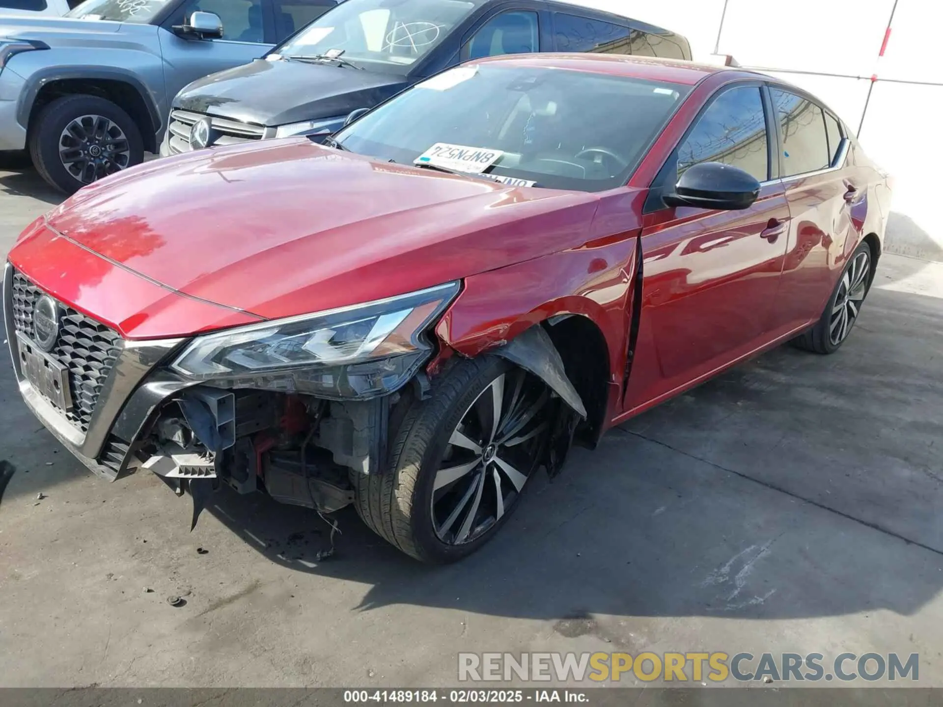 2 fotografías del automóvil dañado 1N4BL4CV3LN311322 NISSAN ALTIMA 2020