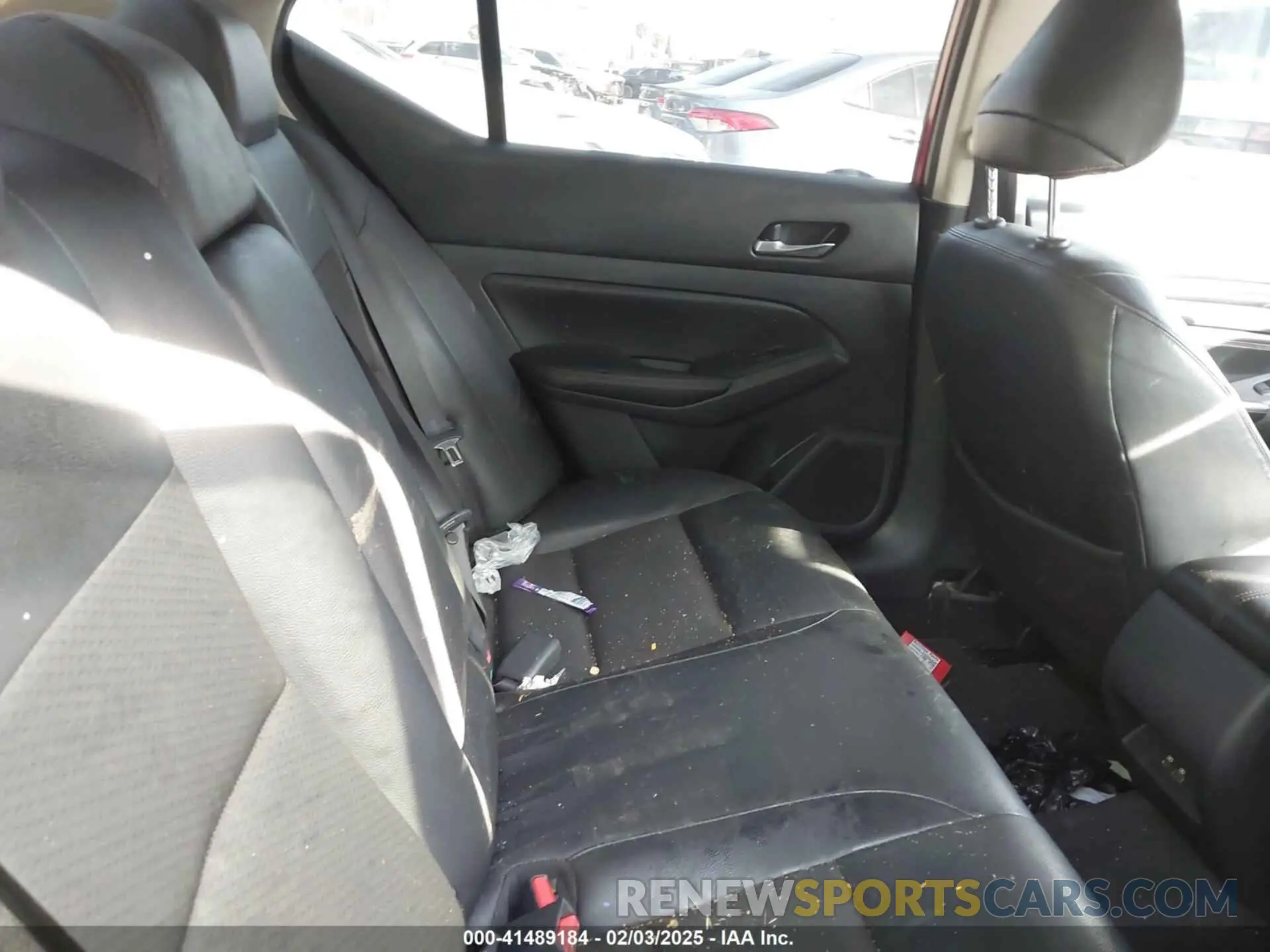 8 fotografías del automóvil dañado 1N4BL4CV3LN311322 NISSAN ALTIMA 2020