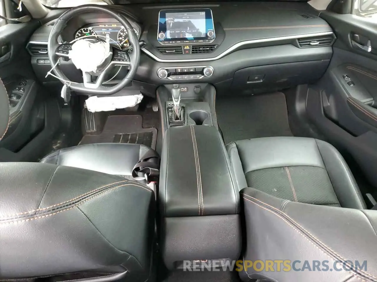 8 fotografías del automóvil dañado 1N4BL4CV4LC120732 NISSAN ALTIMA 2020