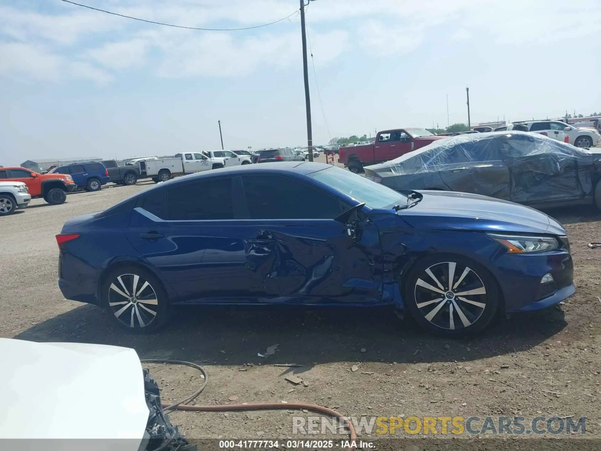 13 fotografías del automóvil dañado 1N4BL4CV4LC165329 NISSAN ALTIMA 2020