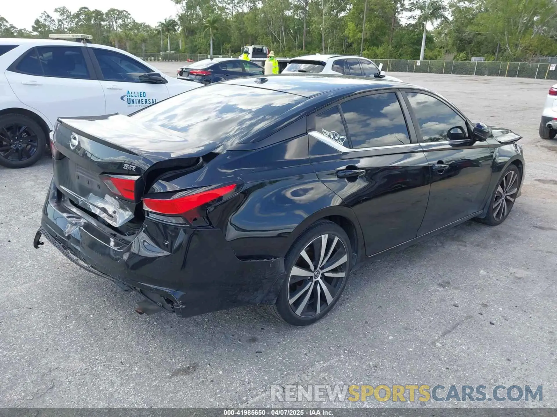 4 fotografías del automóvil dañado 1N4BL4CV4LC180798 NISSAN ALTIMA 2020