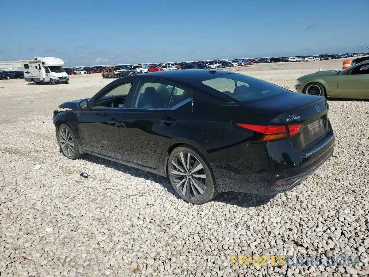 2 fotografías del automóvil dañado 1N4BL4CV4LC258464 NISSAN ALTIMA 2020