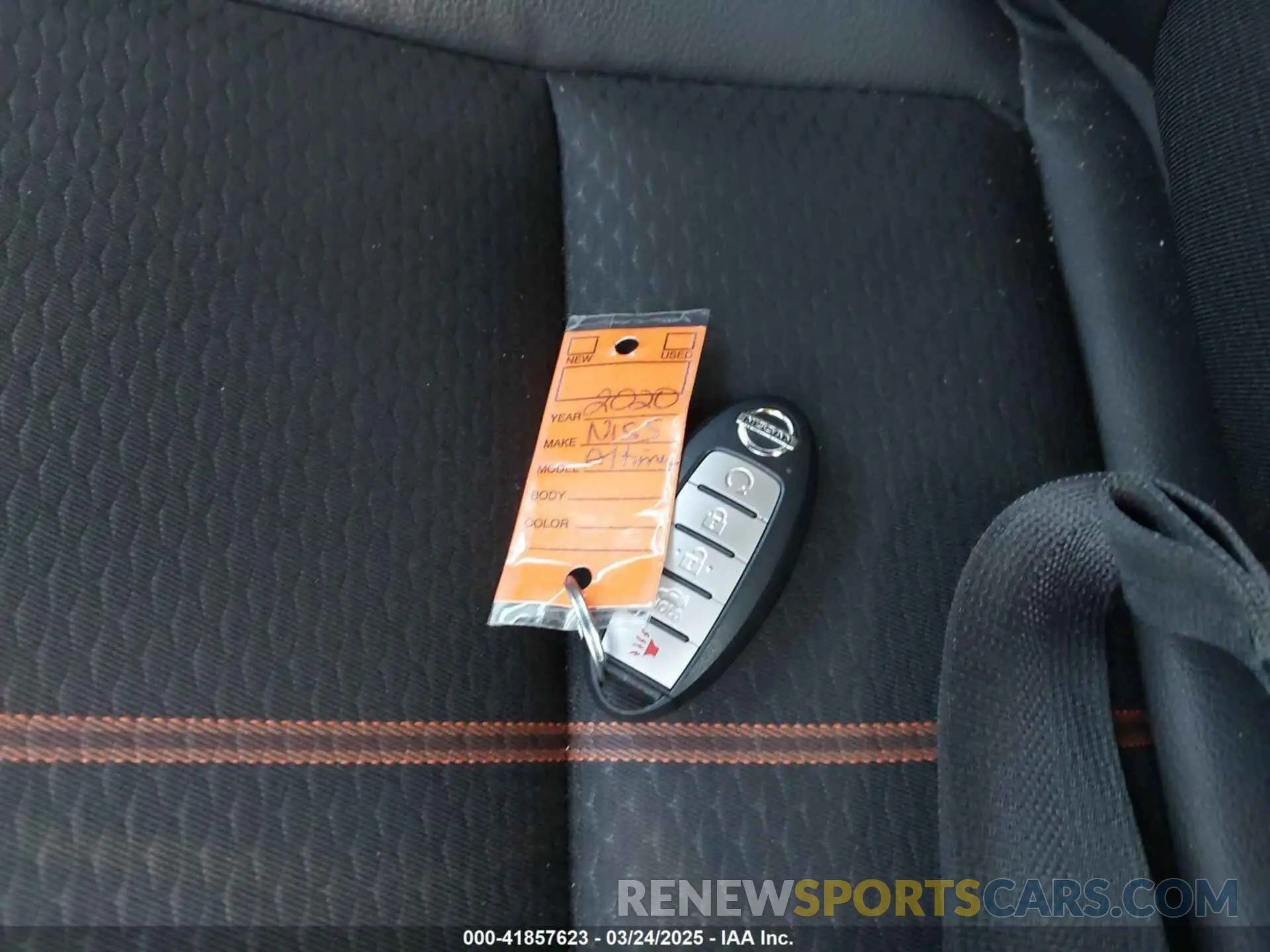 11 fotografías del automóvil dañado 1N4BL4CV4LC260151 NISSAN ALTIMA 2020