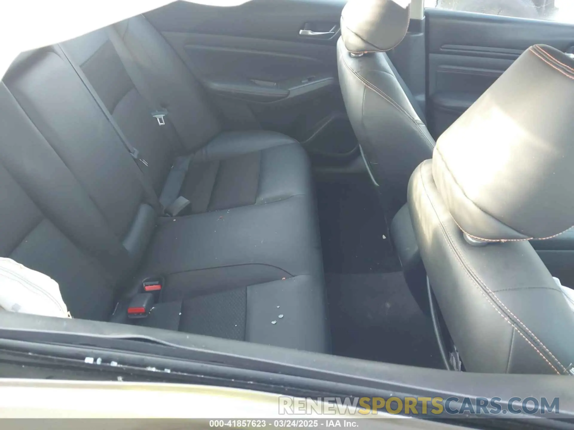 8 fotografías del automóvil dañado 1N4BL4CV4LC260151 NISSAN ALTIMA 2020