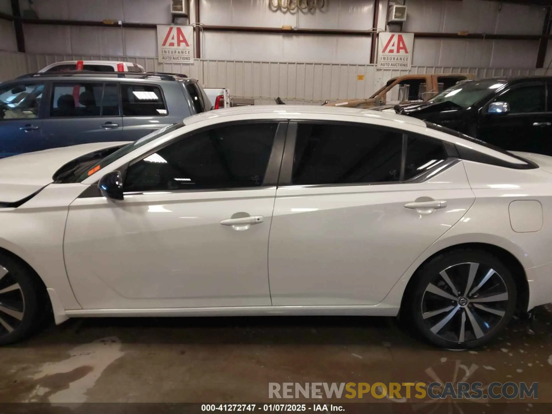 14 fotografías del automóvil dañado 1N4BL4CV4LC283901 NISSAN ALTIMA 2020