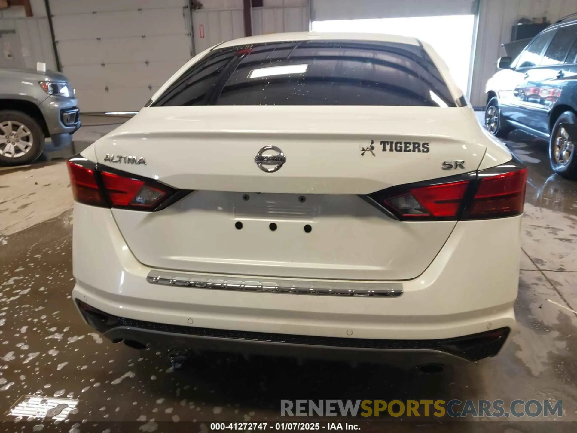 16 fotografías del automóvil dañado 1N4BL4CV4LC283901 NISSAN ALTIMA 2020