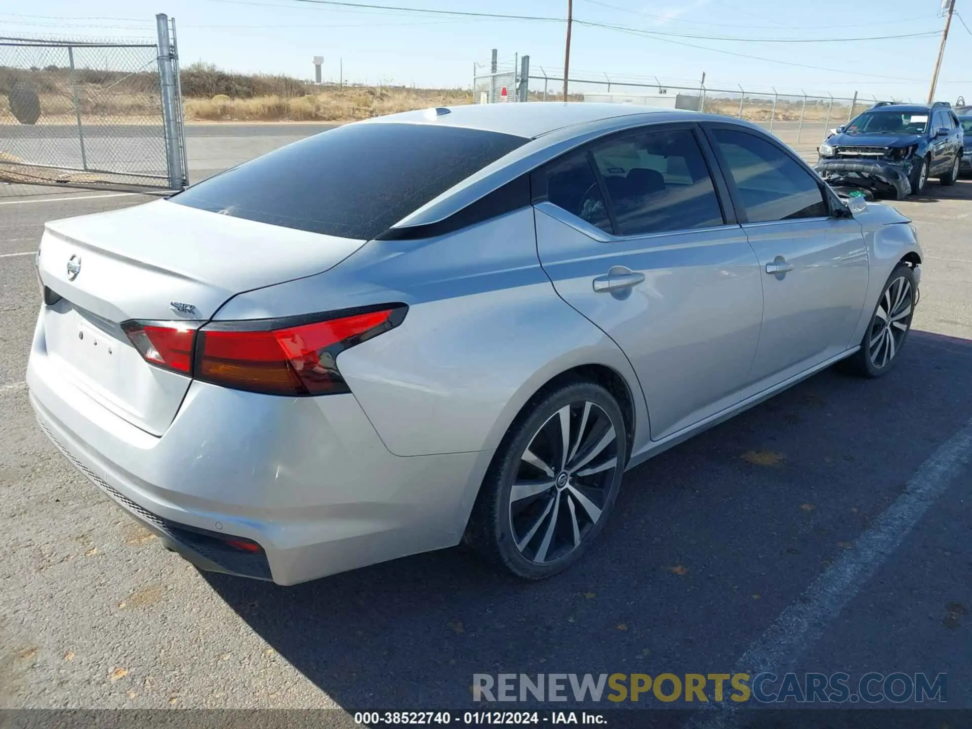 4 fotografías del automóvil dañado 1N4BL4CV5LC185427 NISSAN ALTIMA 2020