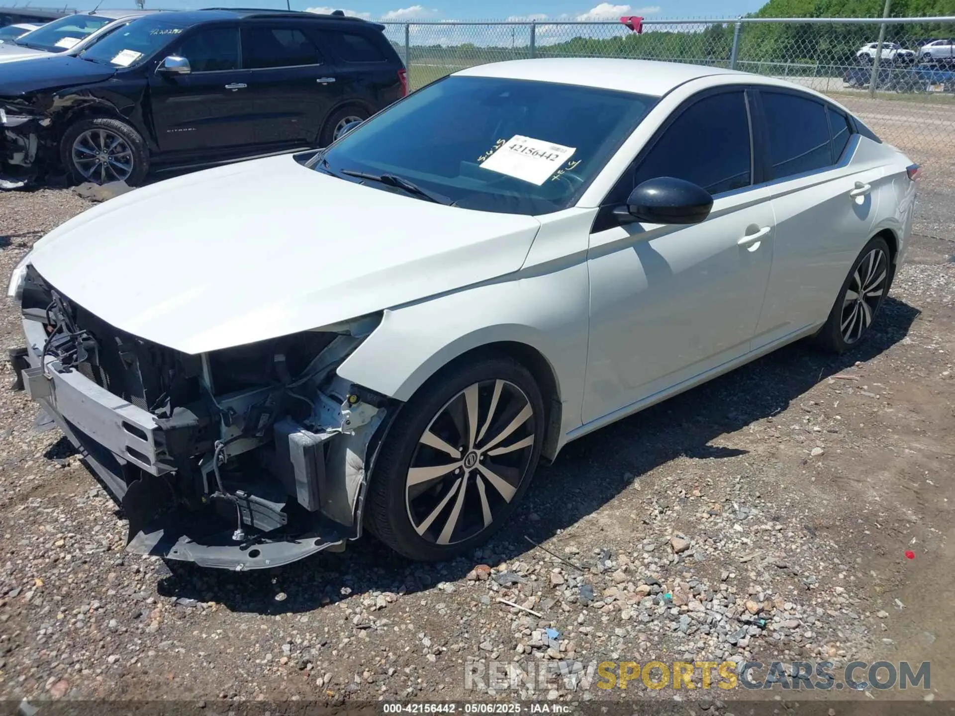 2 fotografías del automóvil dañado 1N4BL4CV5LC256447 NISSAN ALTIMA 2020