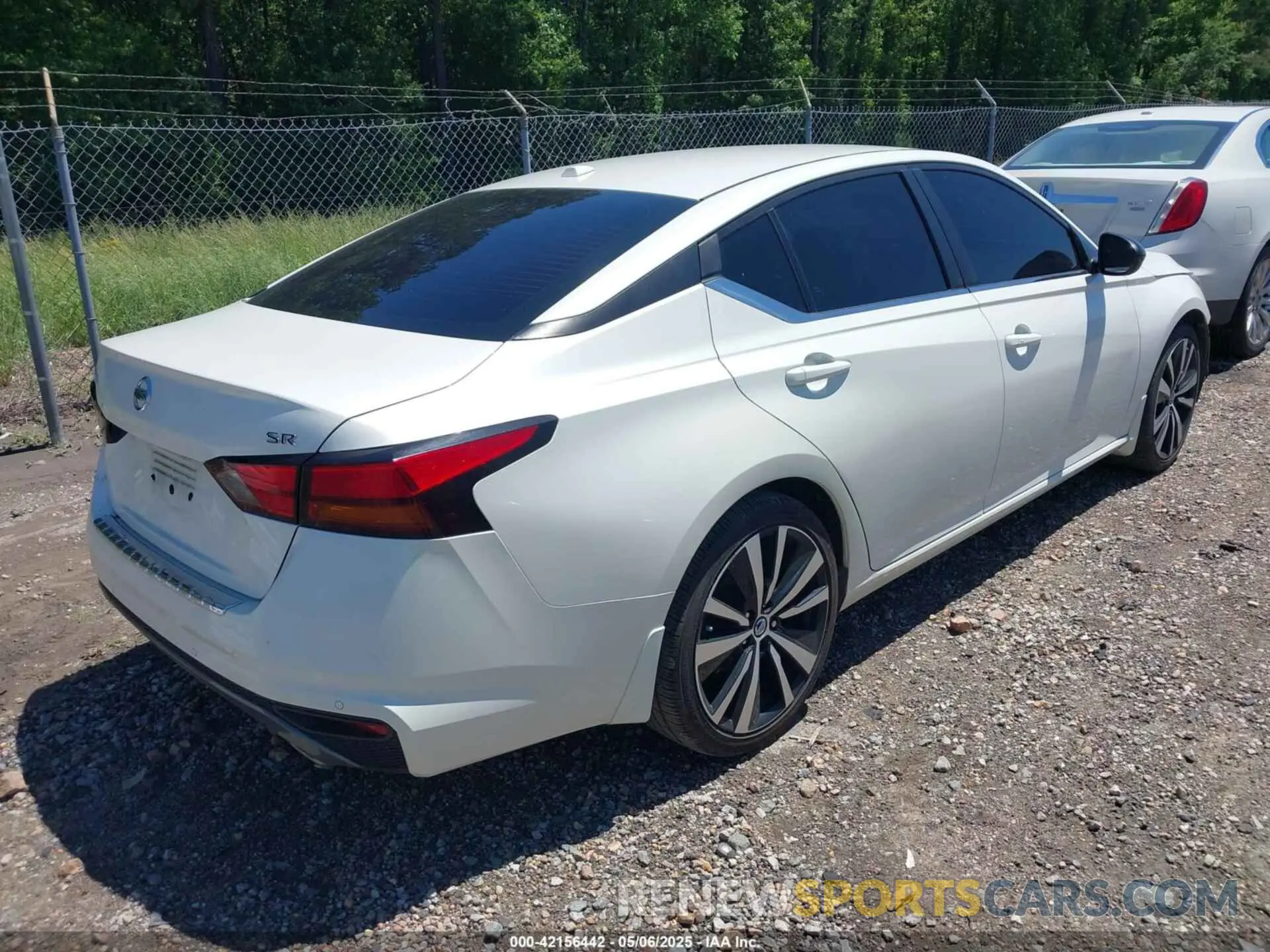 4 fotografías del automóvil dañado 1N4BL4CV5LC256447 NISSAN ALTIMA 2020