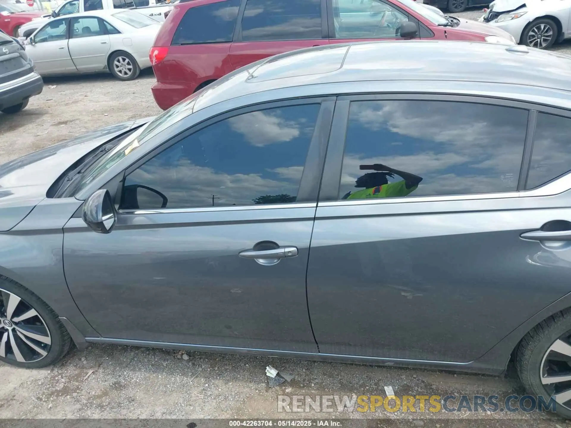 14 fotografías del automóvil dañado 1N4BL4CV6LC112163 NISSAN ALTIMA 2020