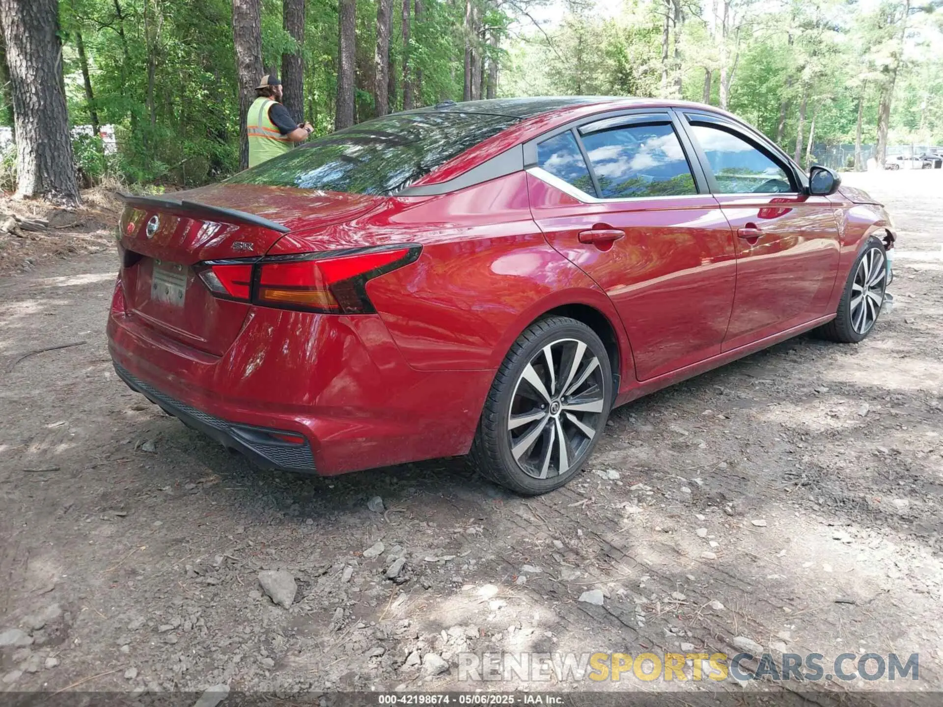4 fotografías del automóvil dañado 1N4BL4CV6LC136513 NISSAN ALTIMA 2020