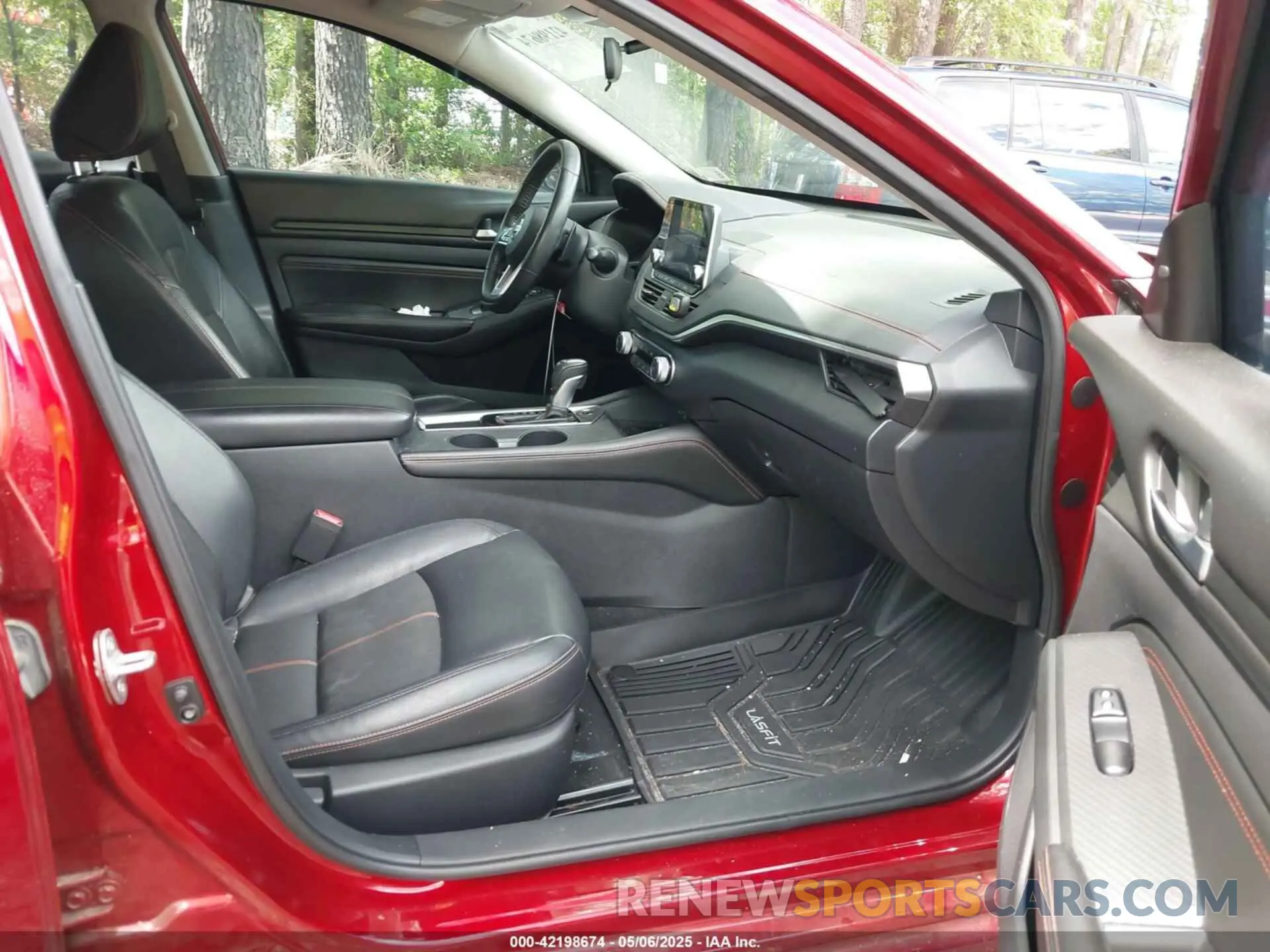 5 fotografías del automóvil dañado 1N4BL4CV6LC136513 NISSAN ALTIMA 2020