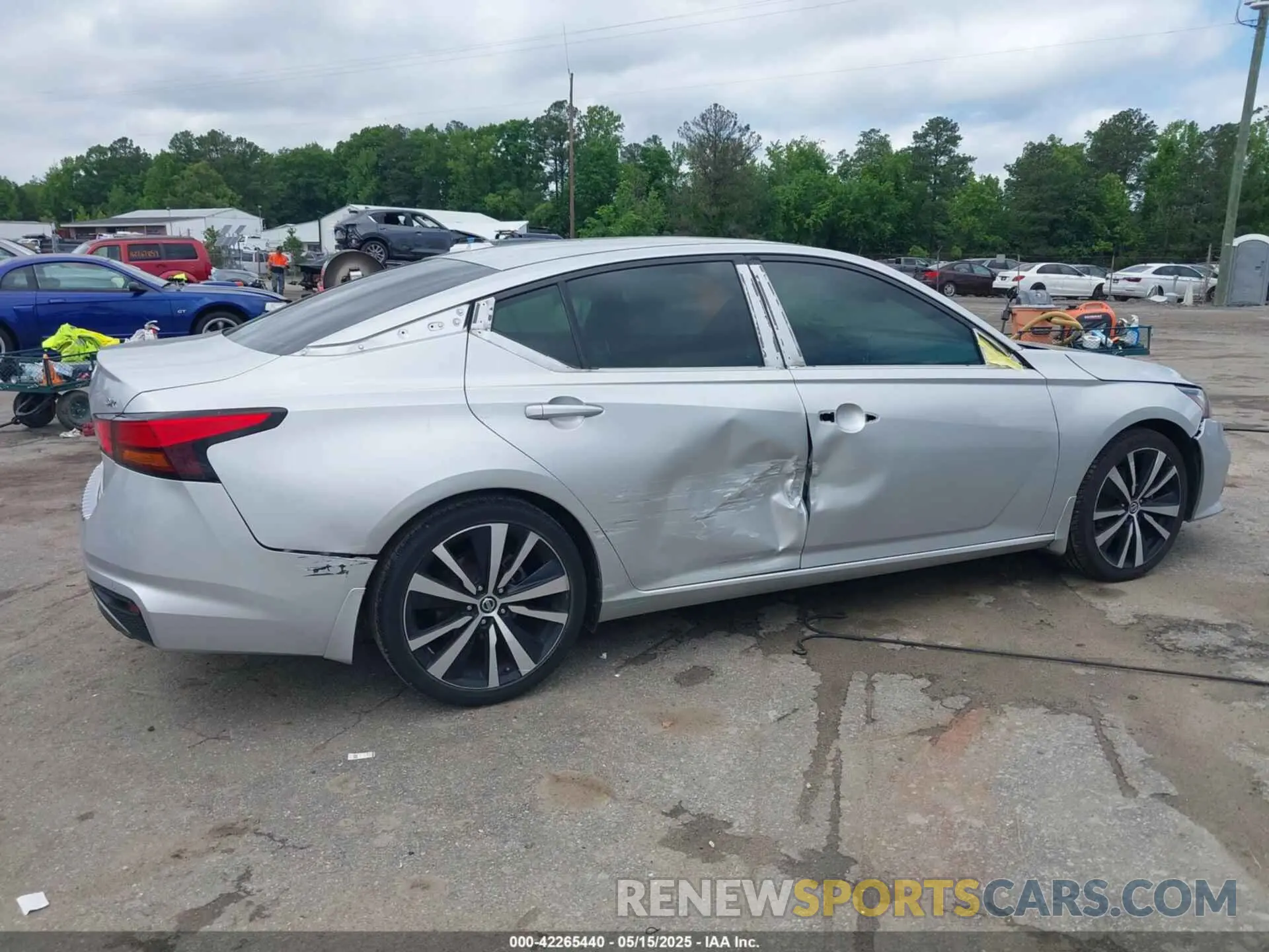 6 fotografías del automóvil dañado 1N4BL4CV7LC116349 NISSAN ALTIMA 2020