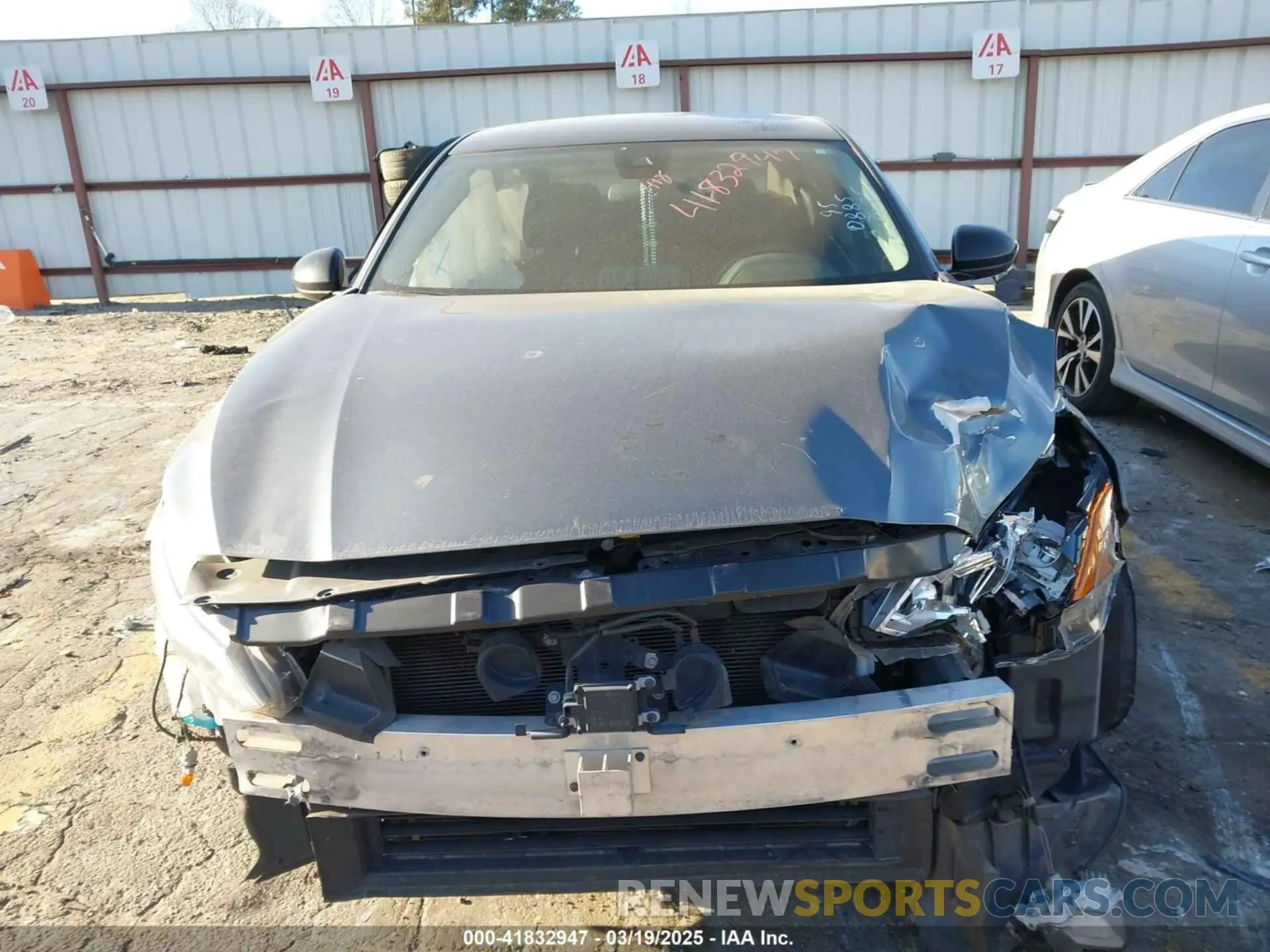 13 fotografías del automóvil dañado 1N4BL4CV7LC120885 NISSAN ALTIMA 2020
