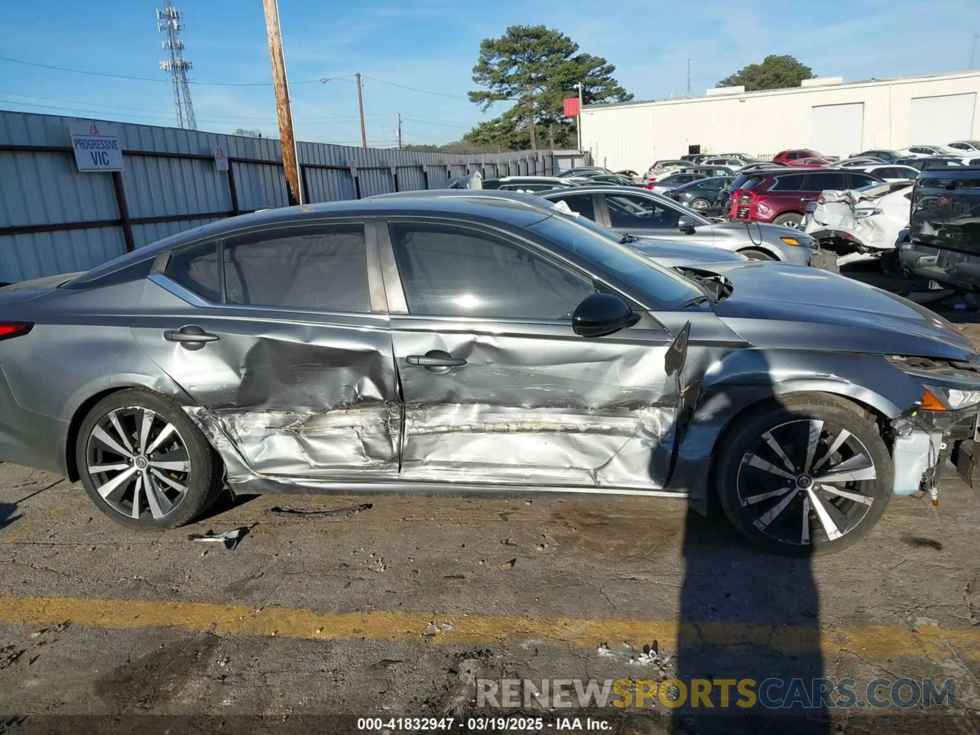 14 fotografías del automóvil dañado 1N4BL4CV7LC120885 NISSAN ALTIMA 2020