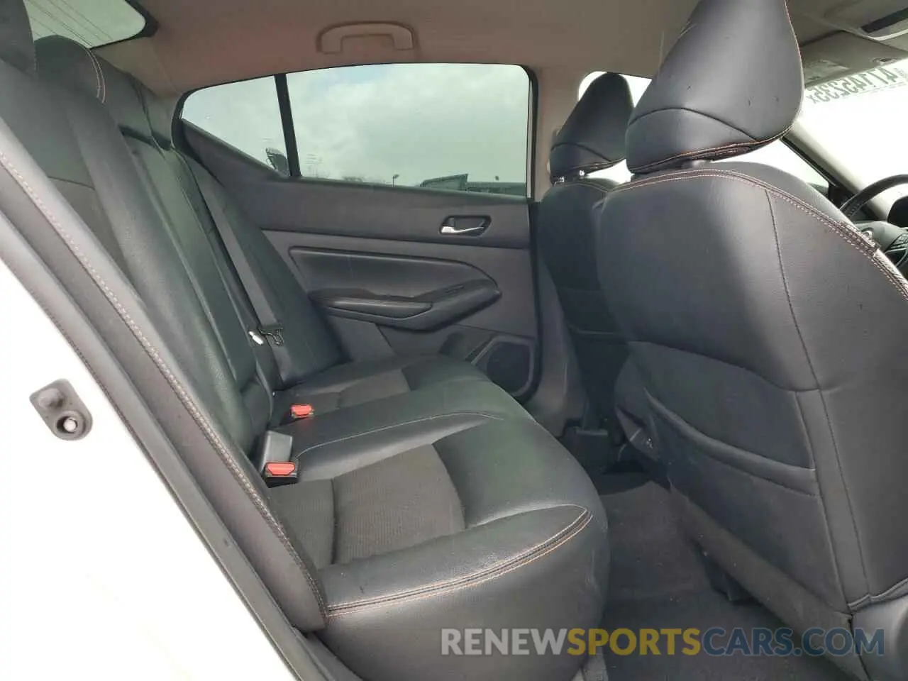 10 fotografías del automóvil dañado 1N4BL4CV7LC183811 NISSAN ALTIMA 2020