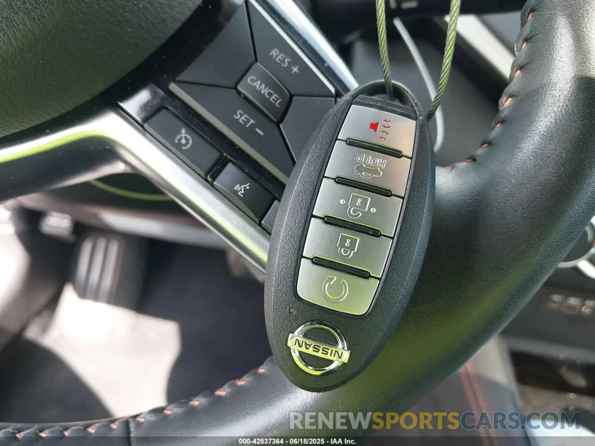 11 fotografías del automóvil dañado 1N4BL4CV7LC243702 NISSAN ALTIMA 2020