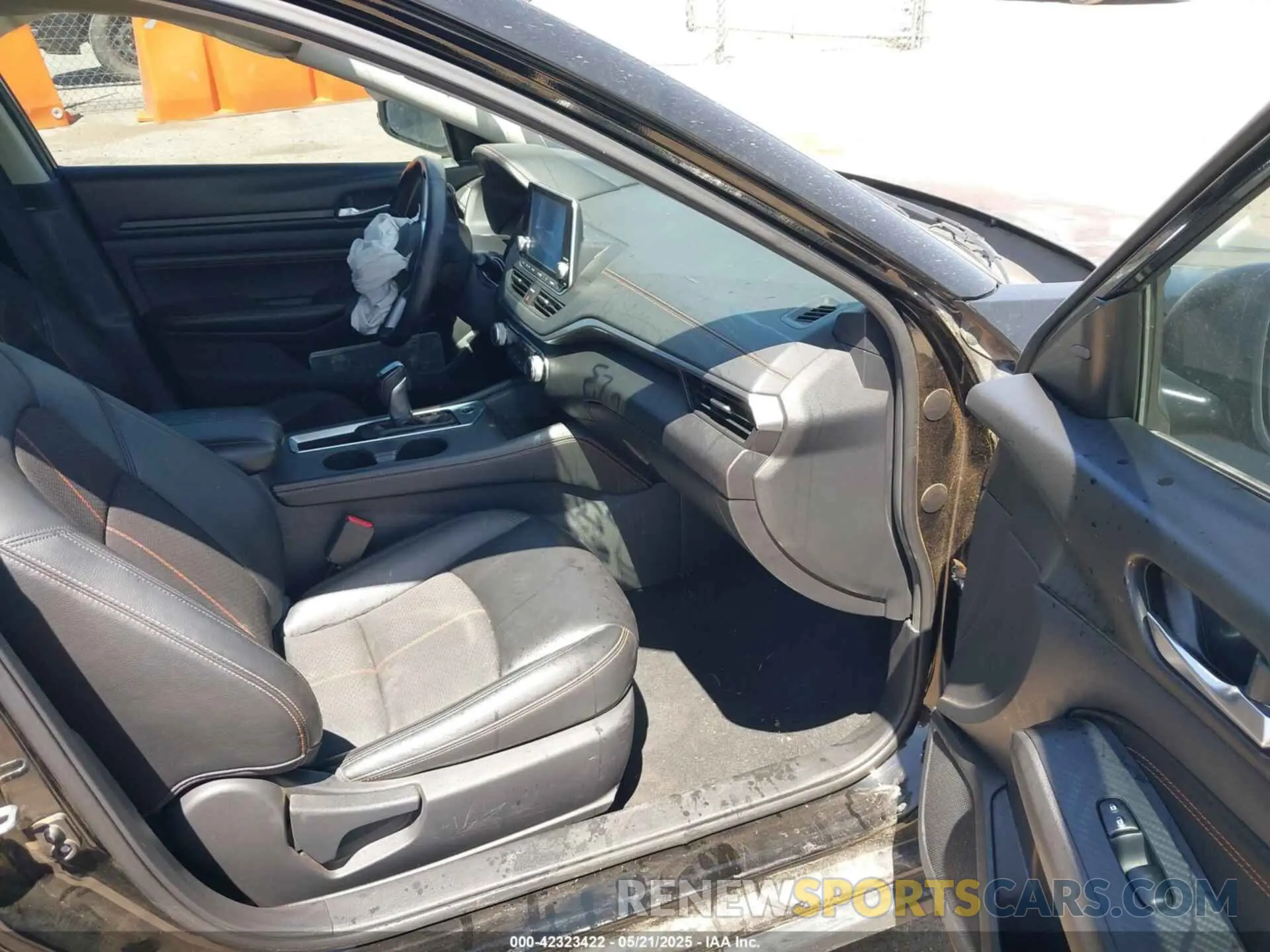 5 fotografías del automóvil dañado 1N4BL4CV7LN301490 NISSAN ALTIMA 2020