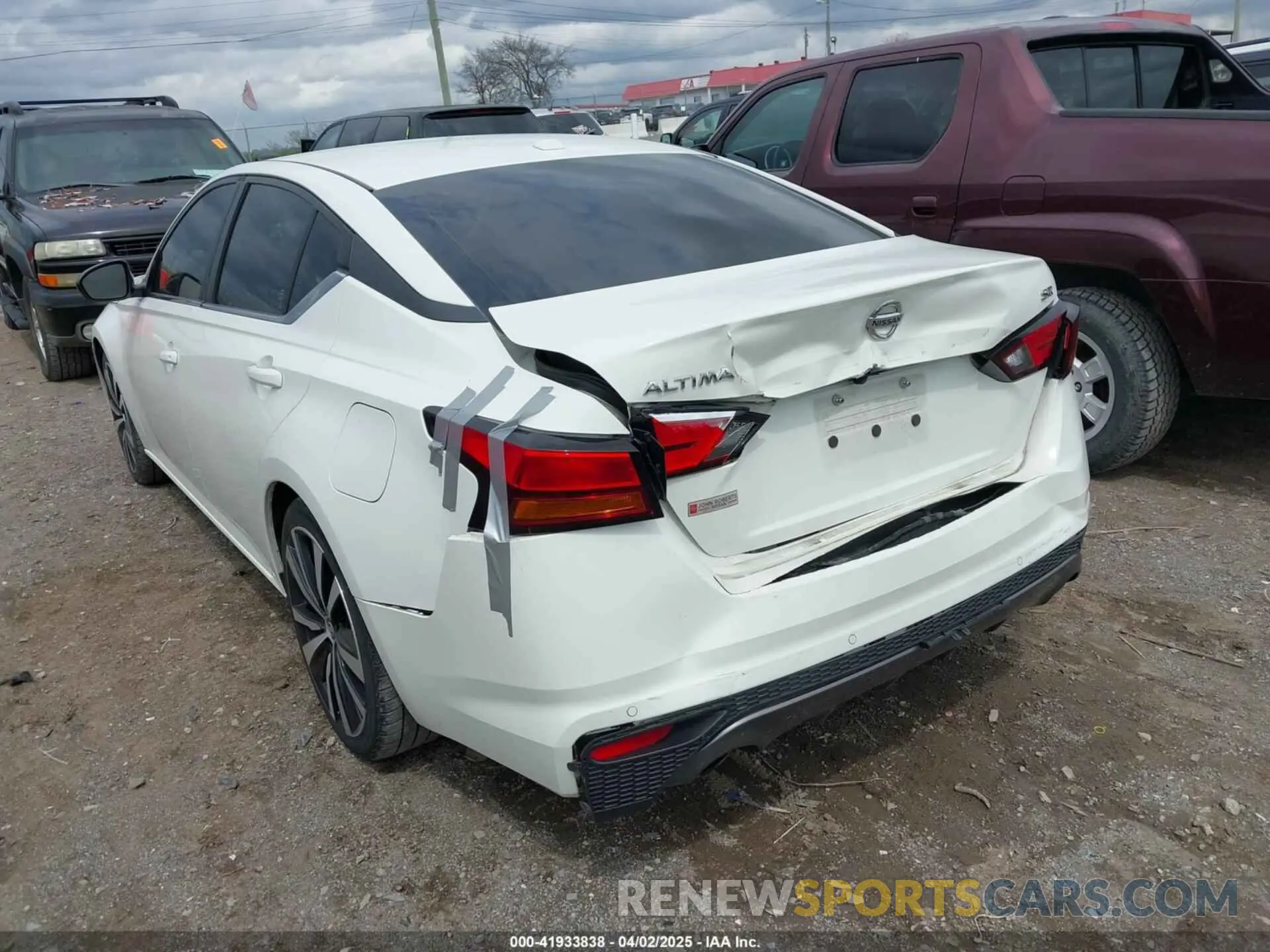 3 fotografías del automóvil dañado 1N4BL4CV7LN314031 NISSAN ALTIMA 2020