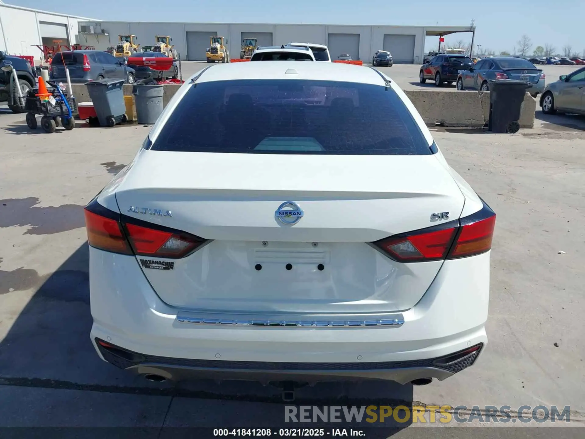 16 fotografías del automóvil dañado 1N4BL4CV7LN321674 NISSAN ALTIMA 2020