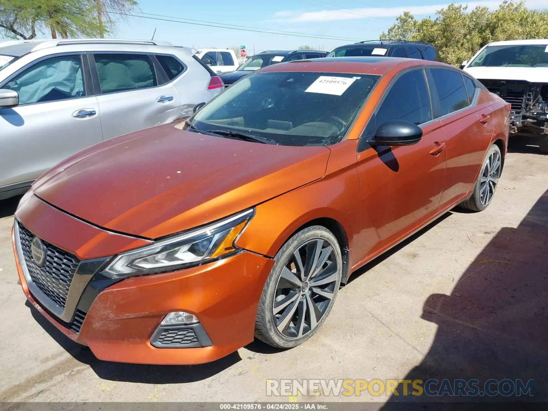 2 fotografías del automóvil dañado 1N4BL4CV8LC138070 NISSAN ALTIMA 2020