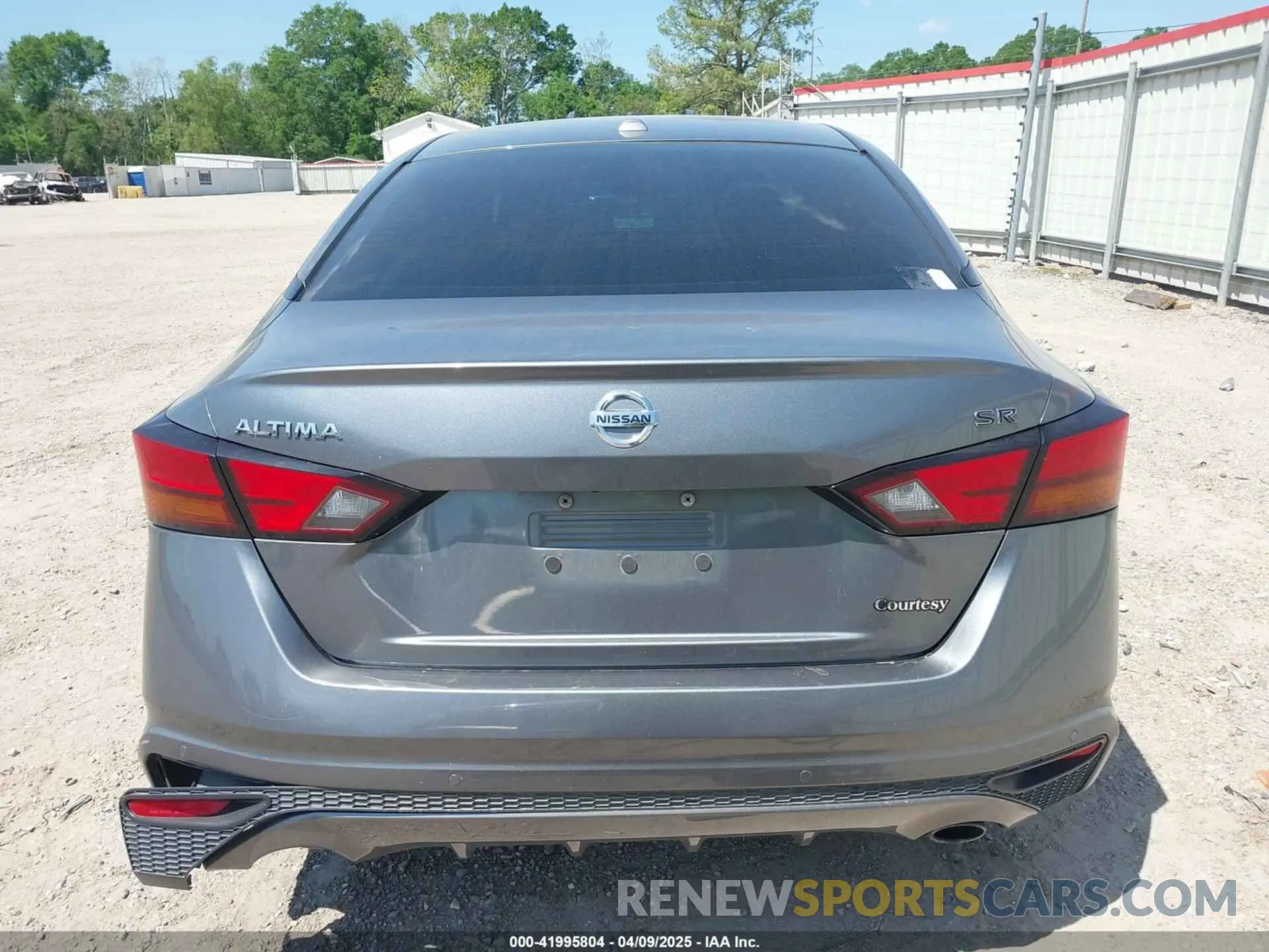 16 fotografías del automóvil dañado 1N4BL4CV8LC183705 NISSAN ALTIMA 2020