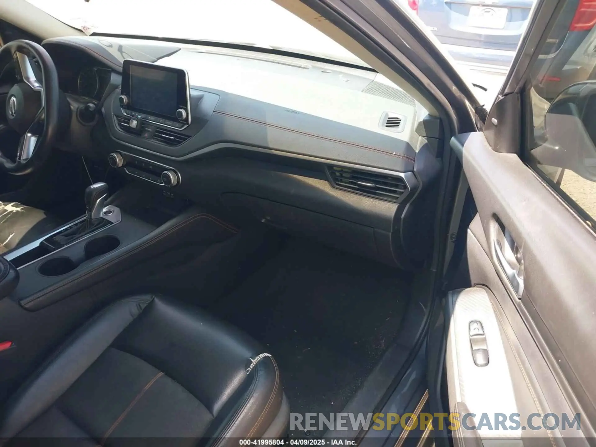 5 fotografías del automóvil dañado 1N4BL4CV8LC183705 NISSAN ALTIMA 2020