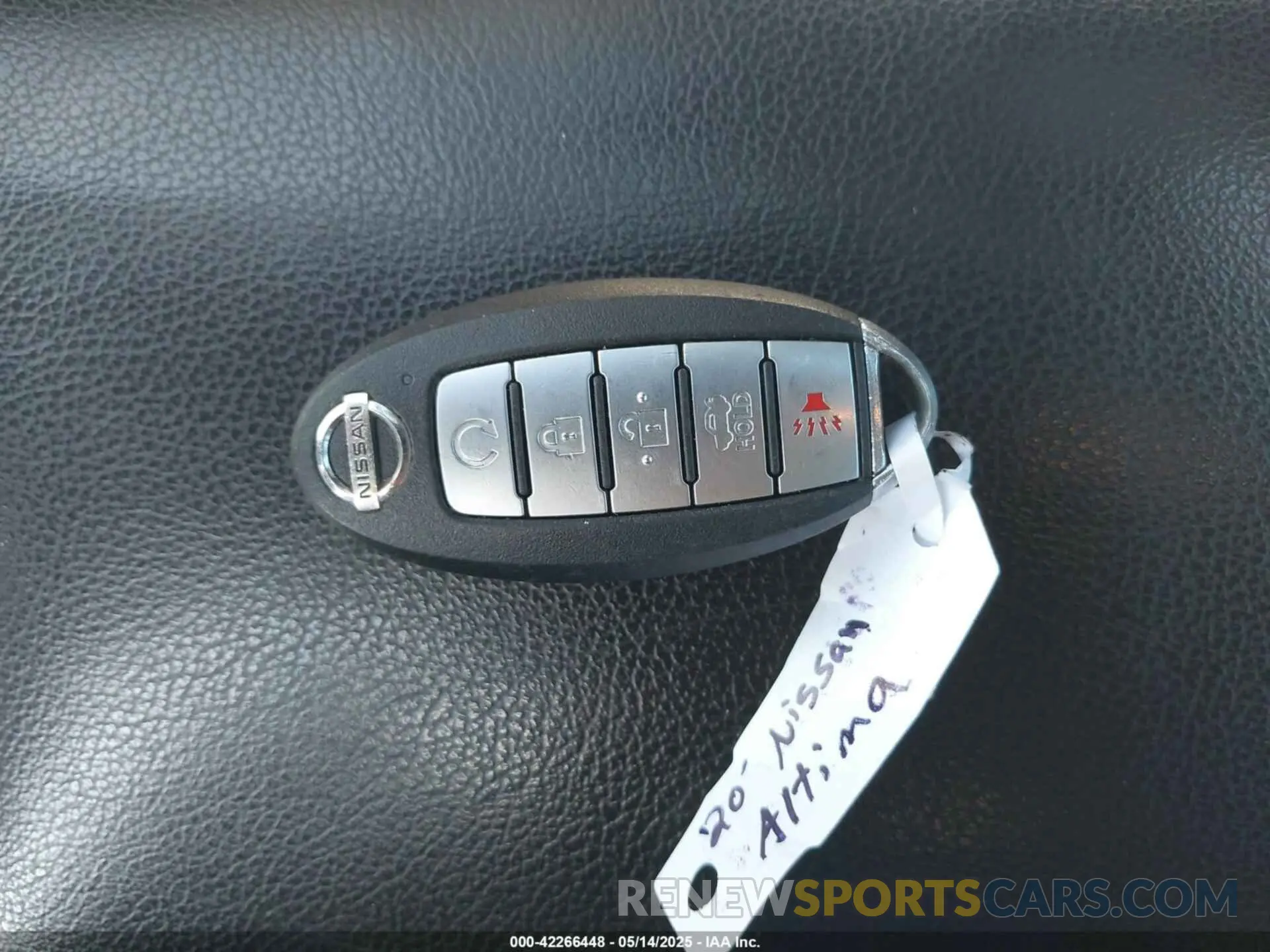 11 fotografías del automóvil dañado 1N4BL4CV8LC273825 NISSAN ALTIMA 2020