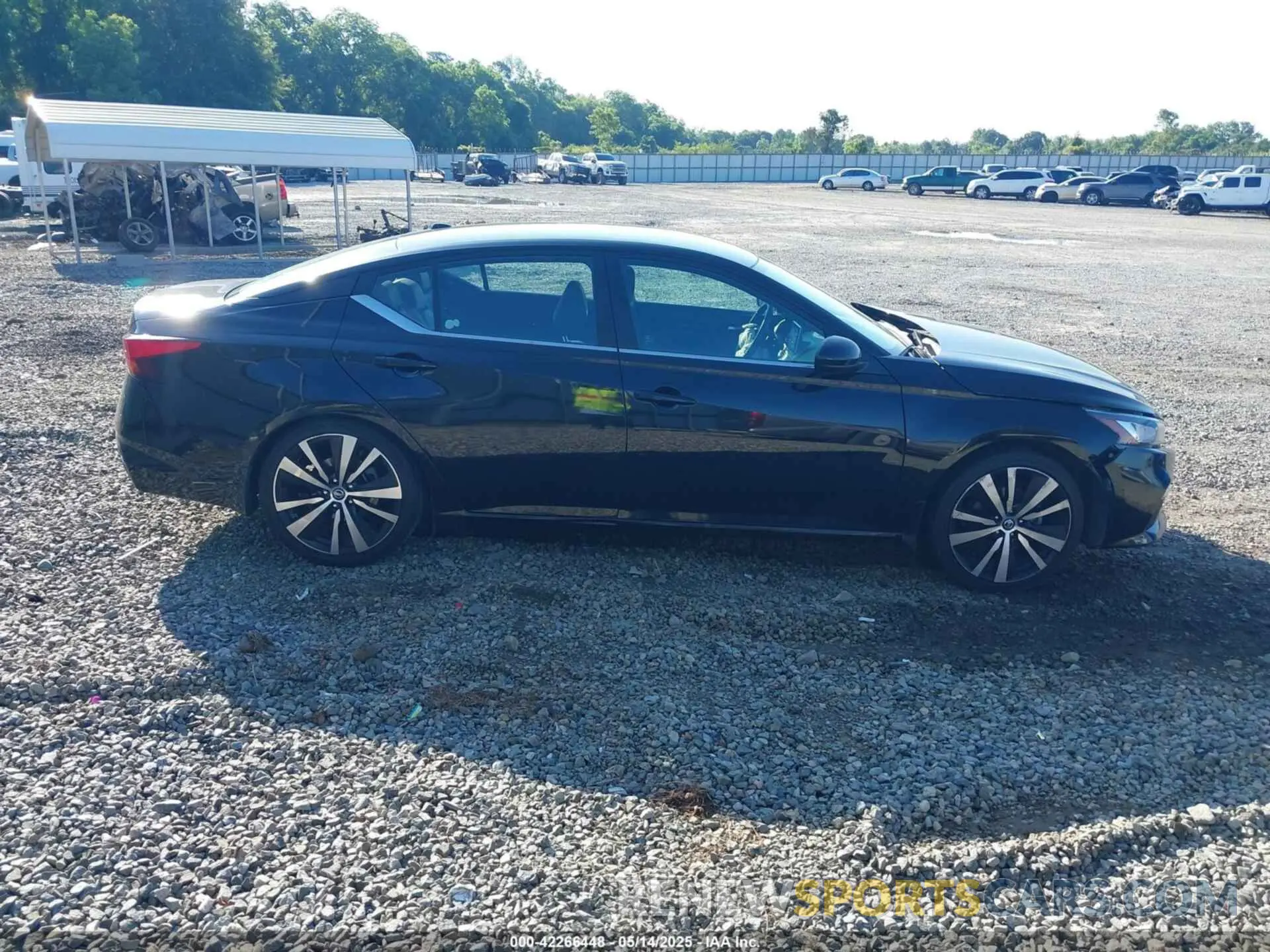 13 fotografías del automóvil dañado 1N4BL4CV8LC273825 NISSAN ALTIMA 2020