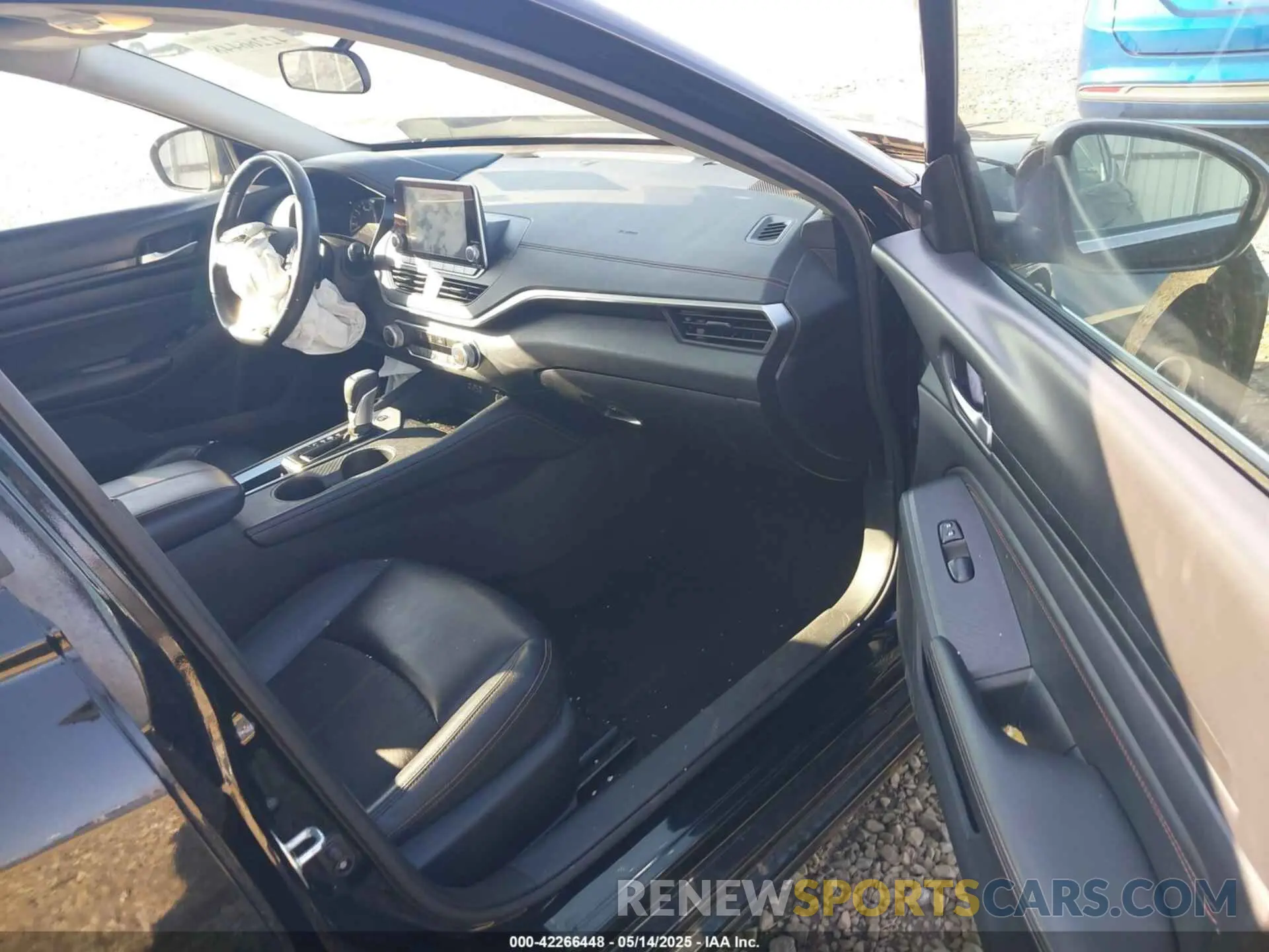 5 fotografías del automóvil dañado 1N4BL4CV8LC273825 NISSAN ALTIMA 2020