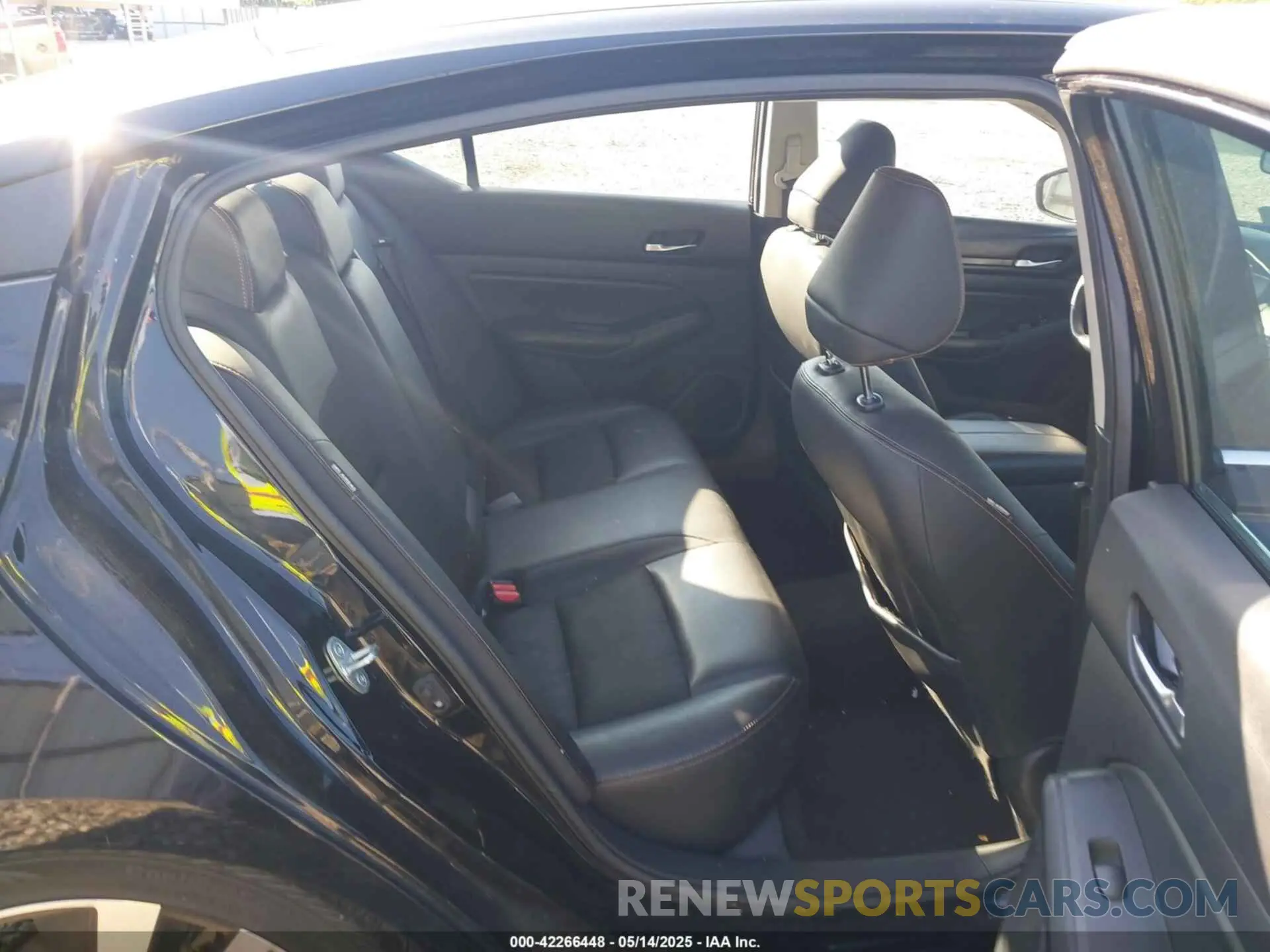 8 fotografías del automóvil dañado 1N4BL4CV8LC273825 NISSAN ALTIMA 2020