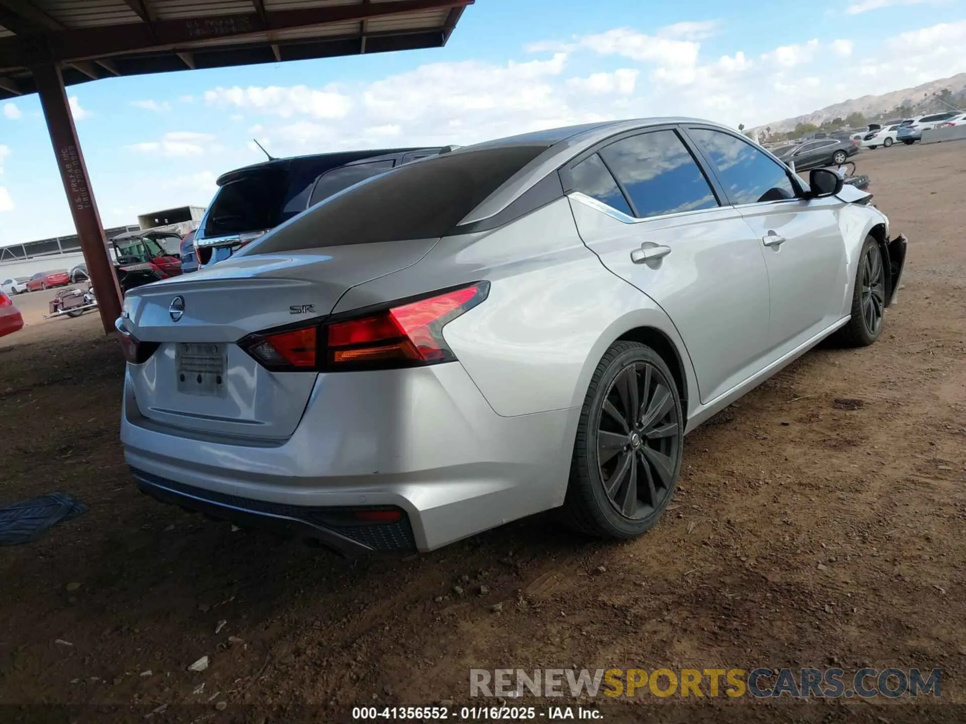 4 fotografías del automóvil dañado 1N4BL4CV9LC232894 NISSAN ALTIMA 2020