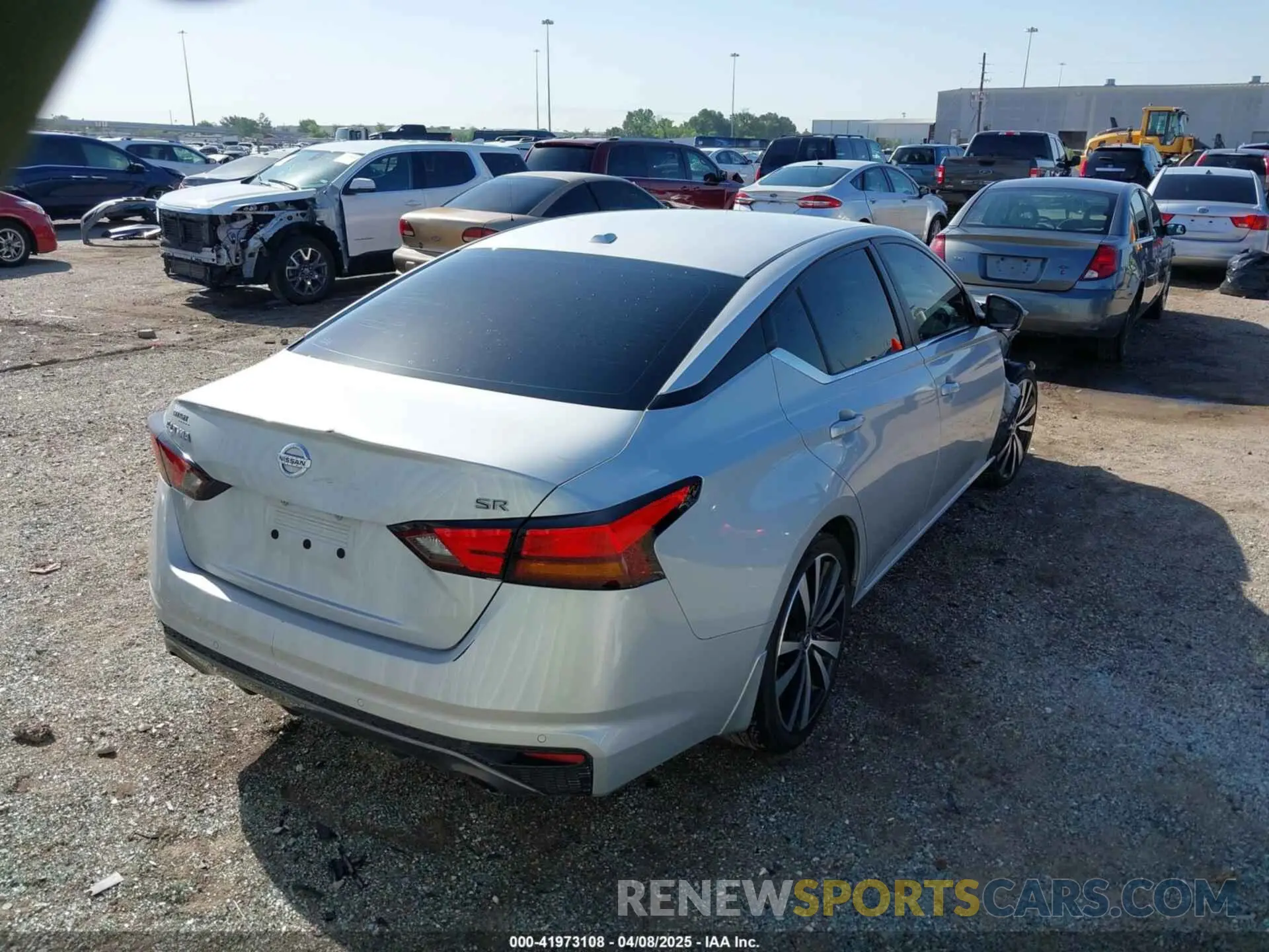 4 fotografías del automóvil dañado 1N4BL4CV9LN318355 NISSAN ALTIMA 2020