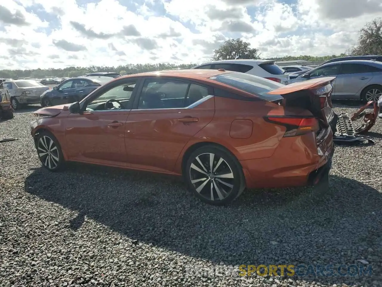 2 fotografías del automóvil dañado 1N4BL4CVXLN319160 NISSAN ALTIMA 2020