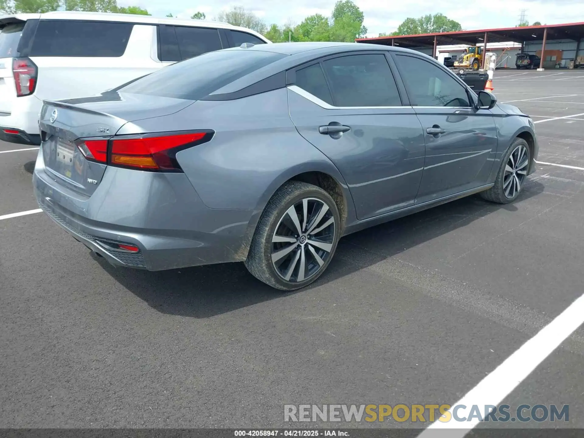 4 fotografías del automóvil dañado 1N4BL4CW0LC229519 NISSAN ALTIMA 2020