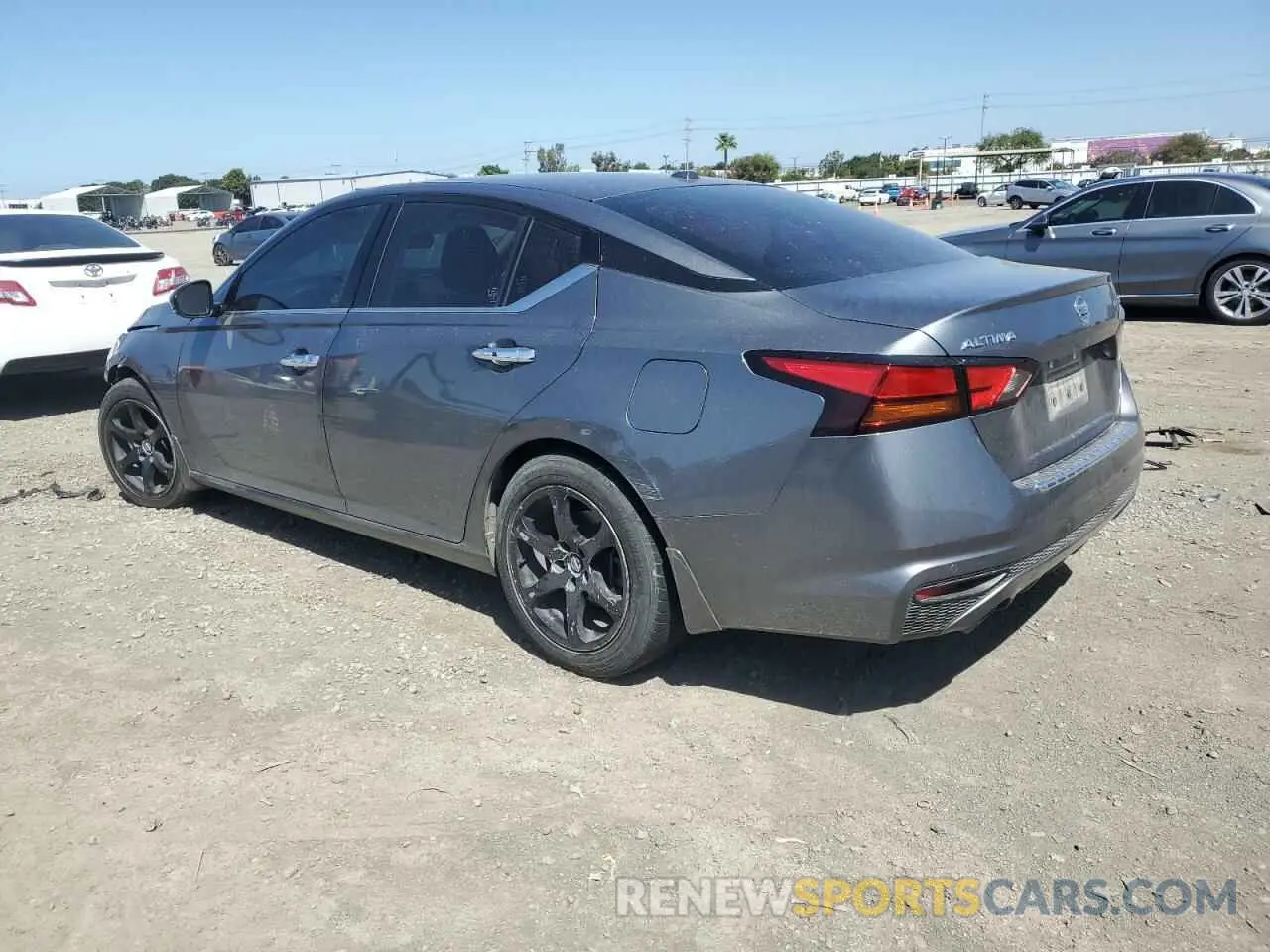 2 fotografías del automóvil dañado 1N4BL4DV4LC154555 NISSAN ALTIMA 2020