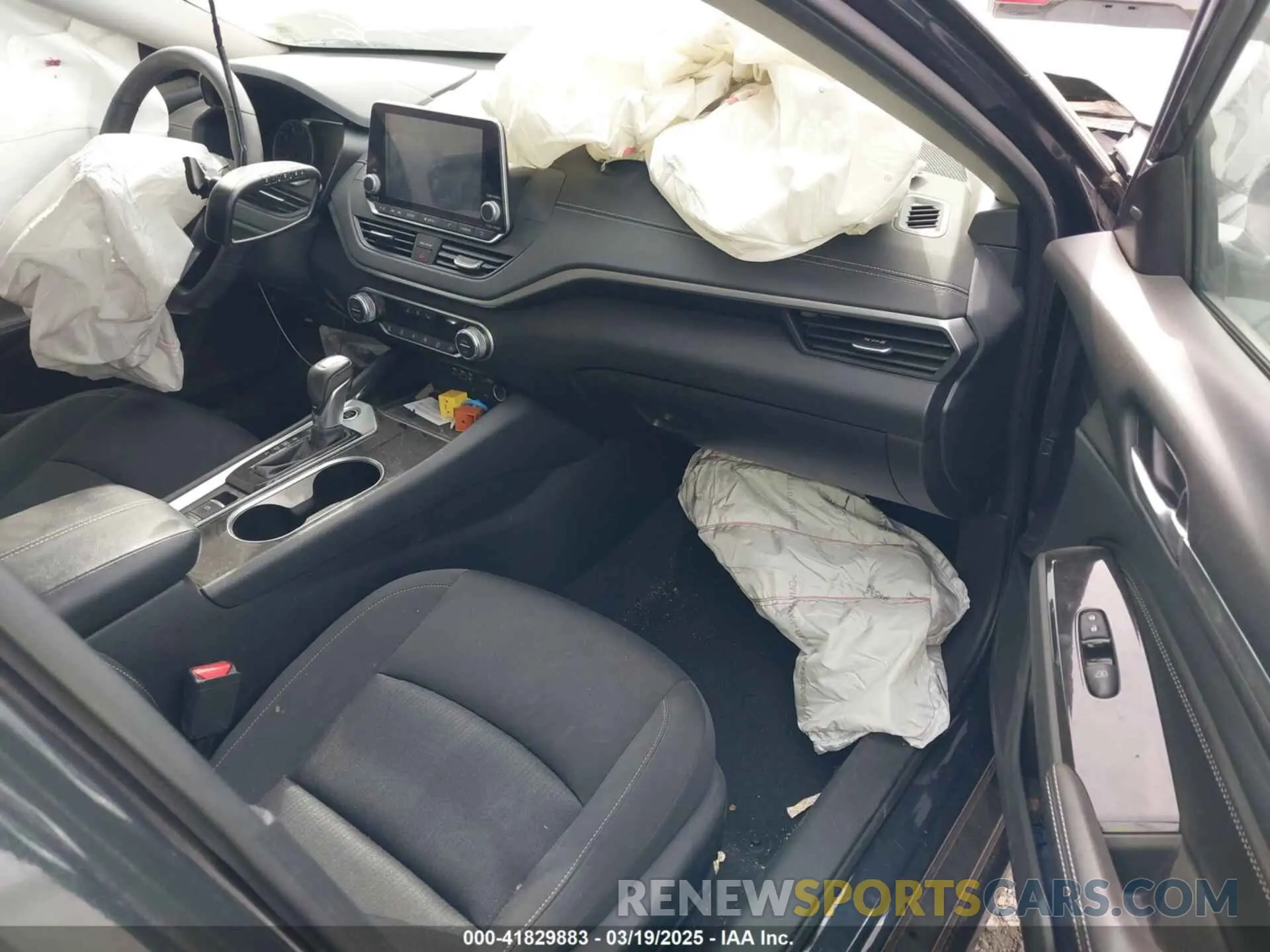 5 fotografías del automóvil dañado 1N4BL4DV6LC210396 NISSAN ALTIMA 2020