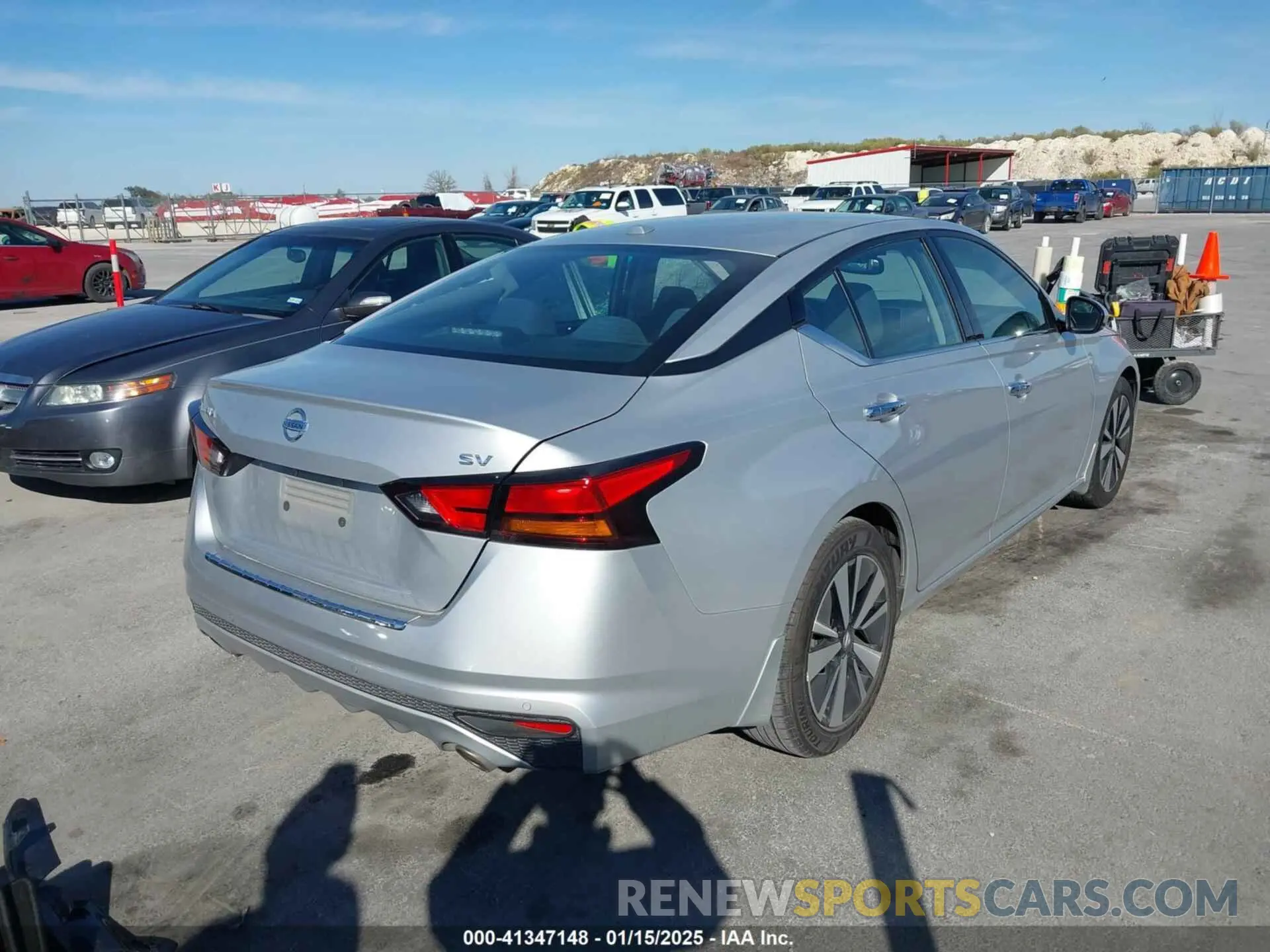 4 fotografías del automóvil dañado 1N4BL4DV7LC259171 NISSAN ALTIMA 2020