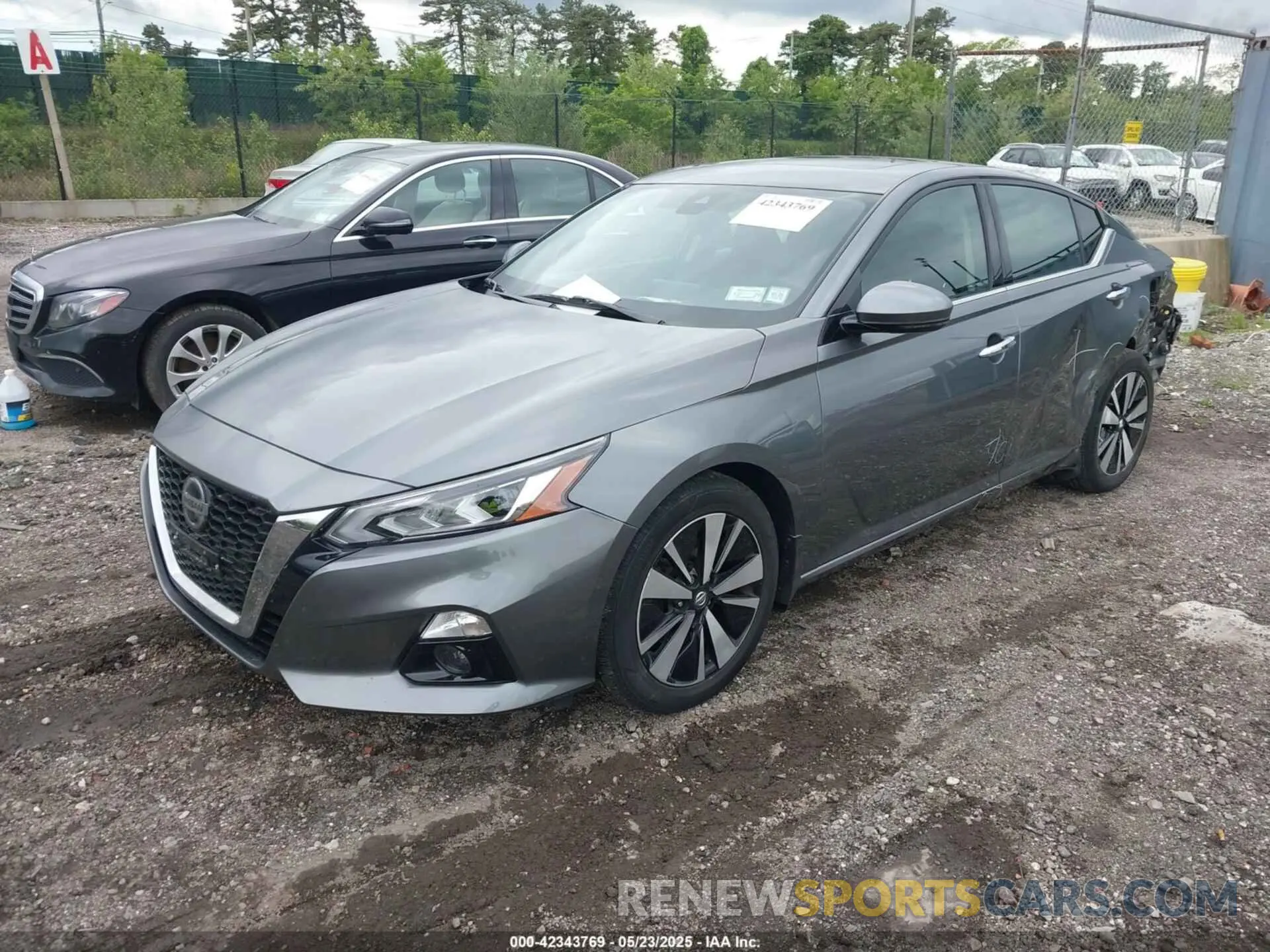 2 fotografías del automóvil dañado 1N4BL4DV7LC285771 NISSAN ALTIMA 2020