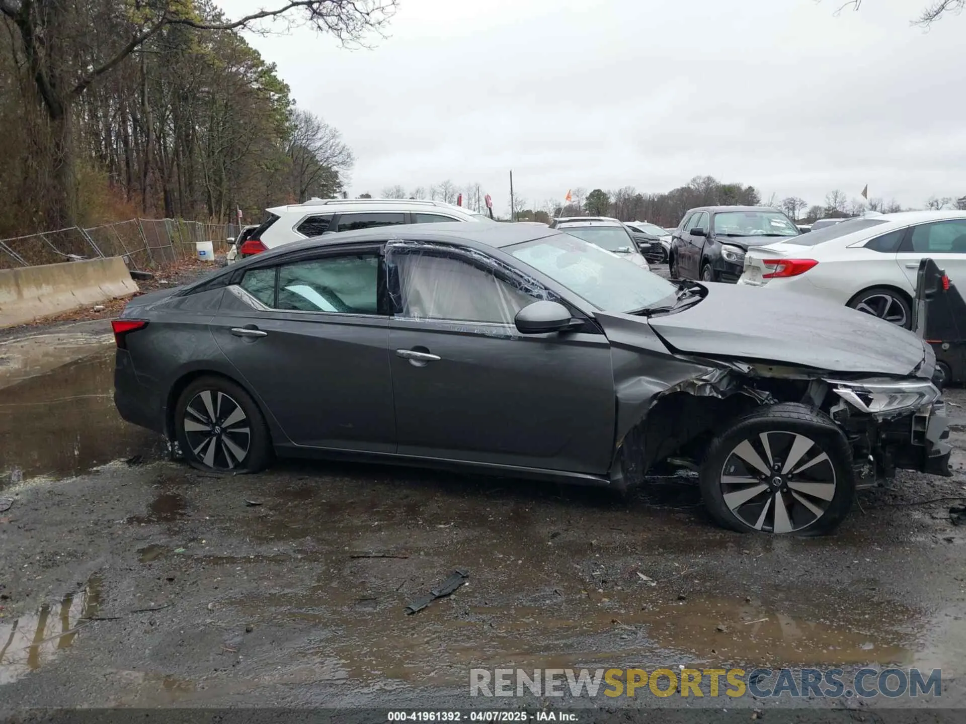 13 fotografías del automóvil dañado 1N4BL4DV8LC177935 NISSAN ALTIMA 2020