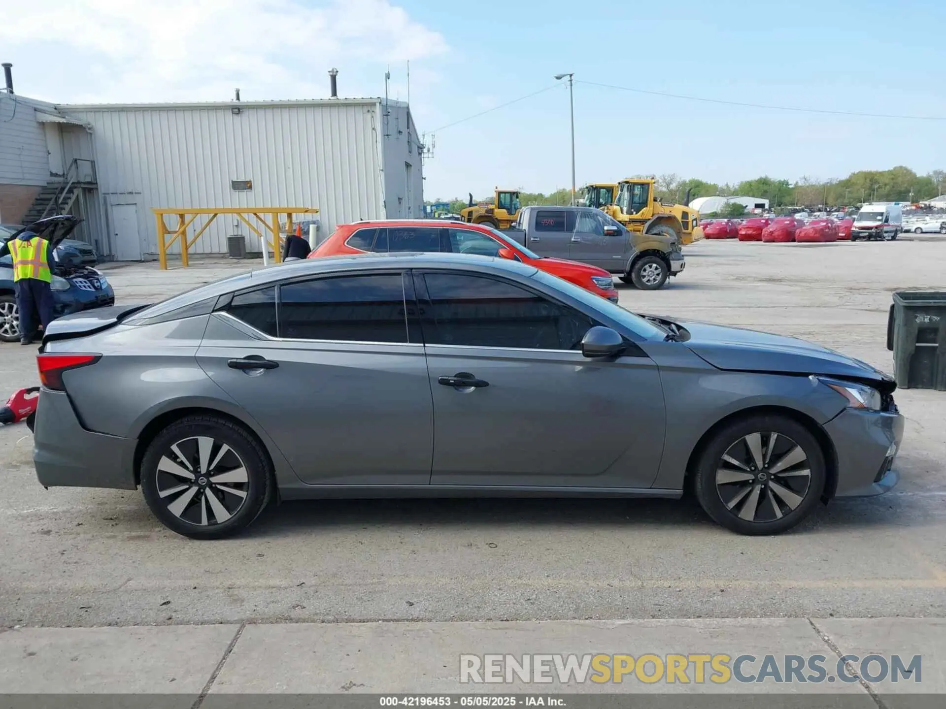 13 fotografías del automóvil dañado 1N4BL4EV2LC132570 NISSAN ALTIMA 2020