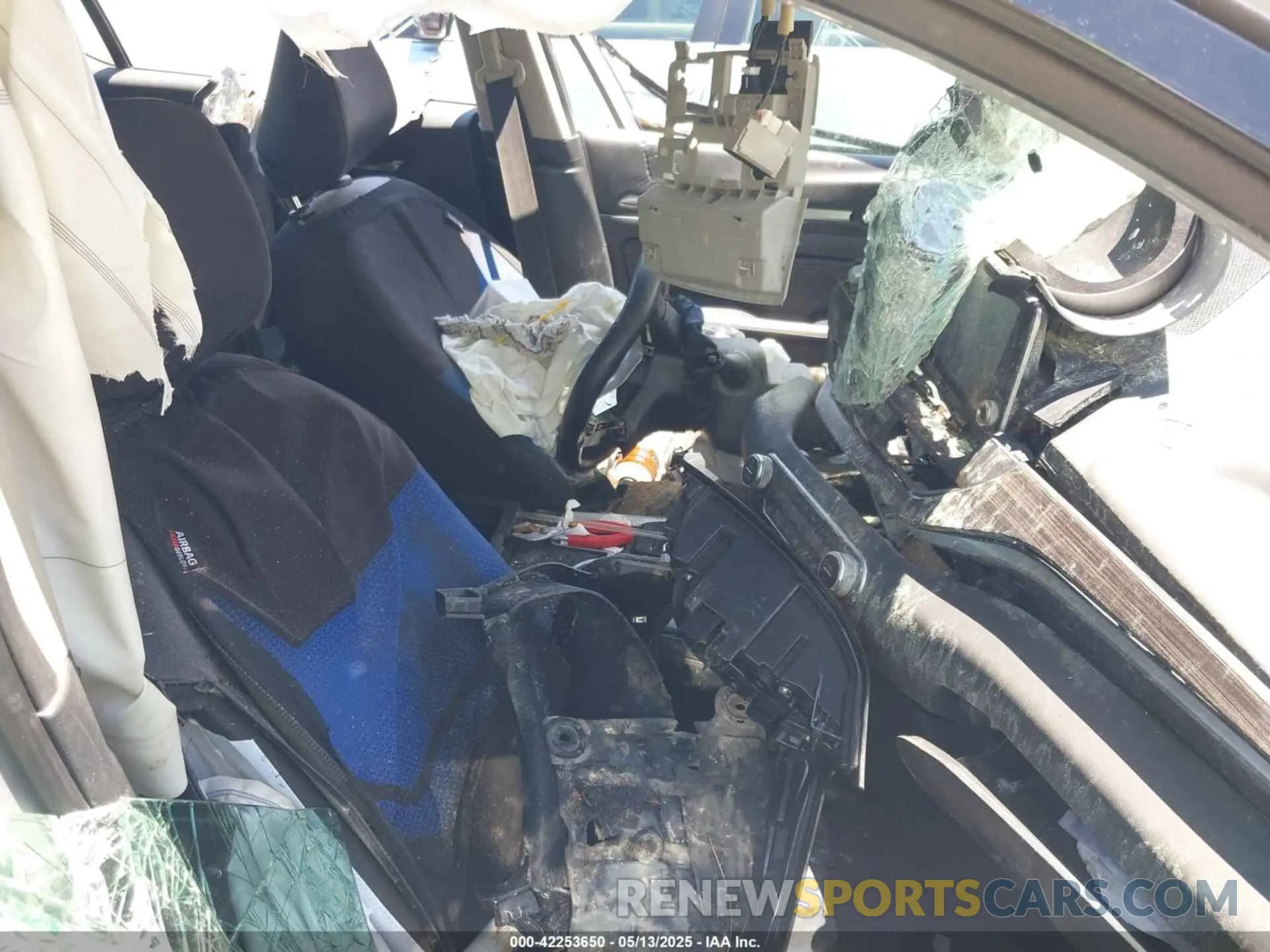 5 fotografías del automóvil dañado 1N4BL4EV7LC163877 NISSAN ALTIMA 2020