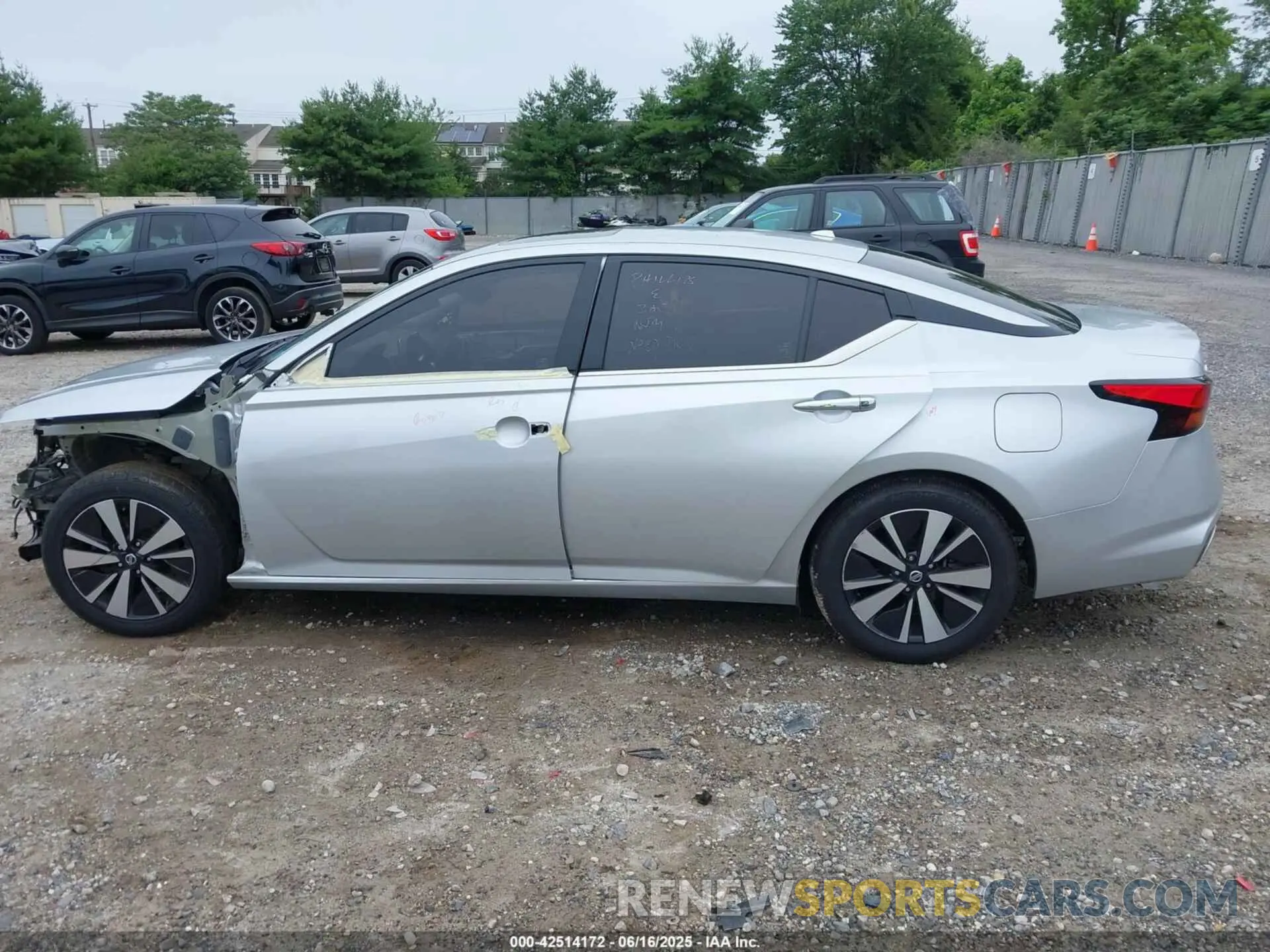 15 fotografías del automóvil dañado 1N4BL4EV8LC146134 NISSAN ALTIMA 2020