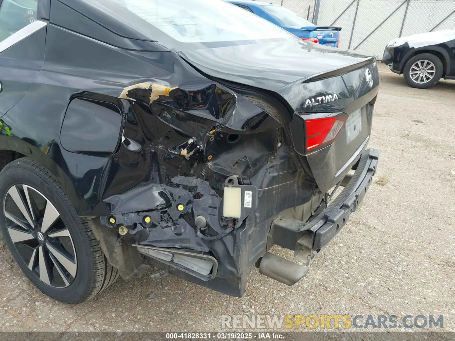 19 fotografías del automóvil dañado 1N4BL4EV9LC147356 NISSAN ALTIMA 2020