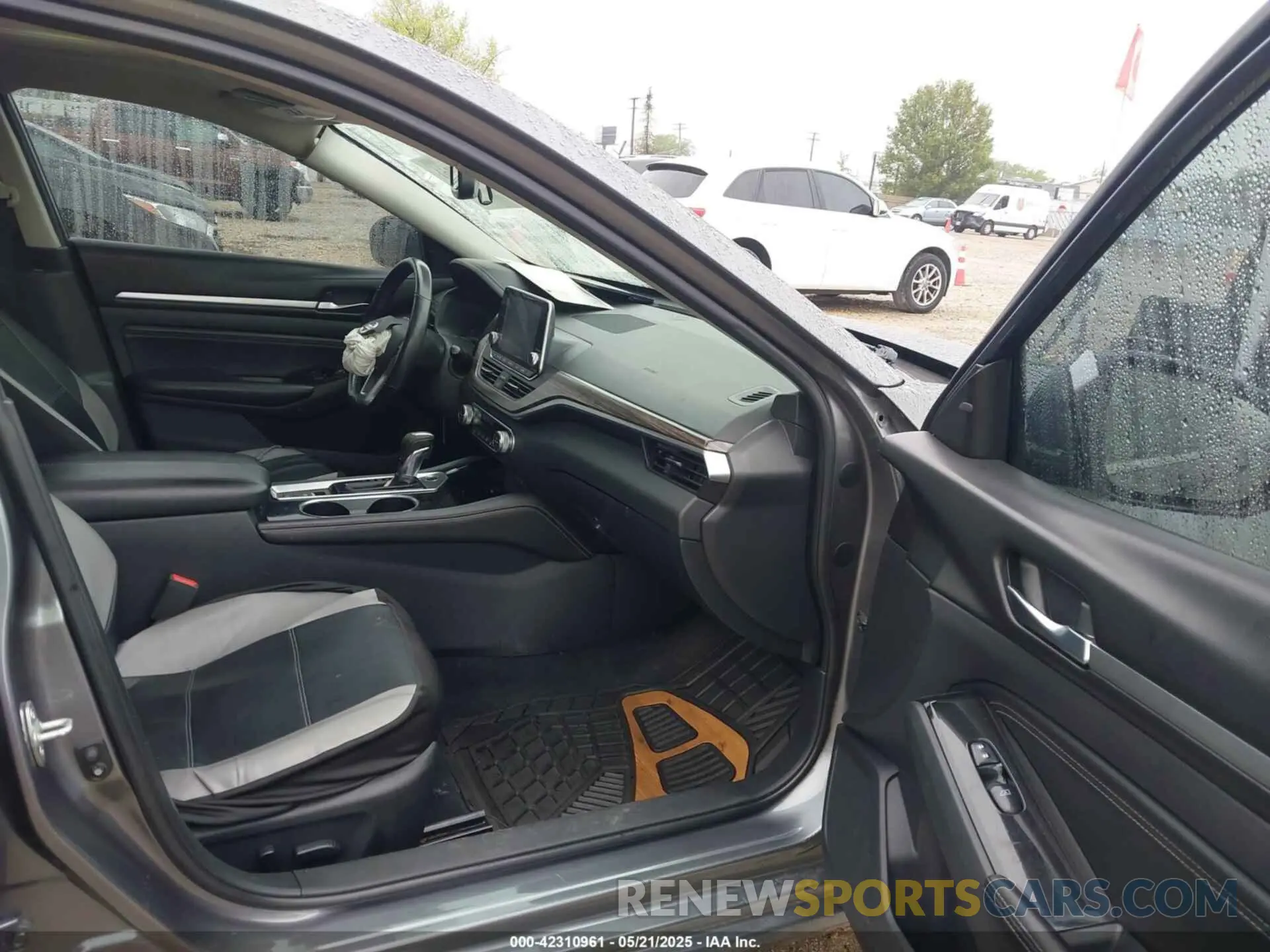 5 fotografías del automóvil dañado 1N4BL4EV9LC162892 NISSAN ALTIMA 2020
