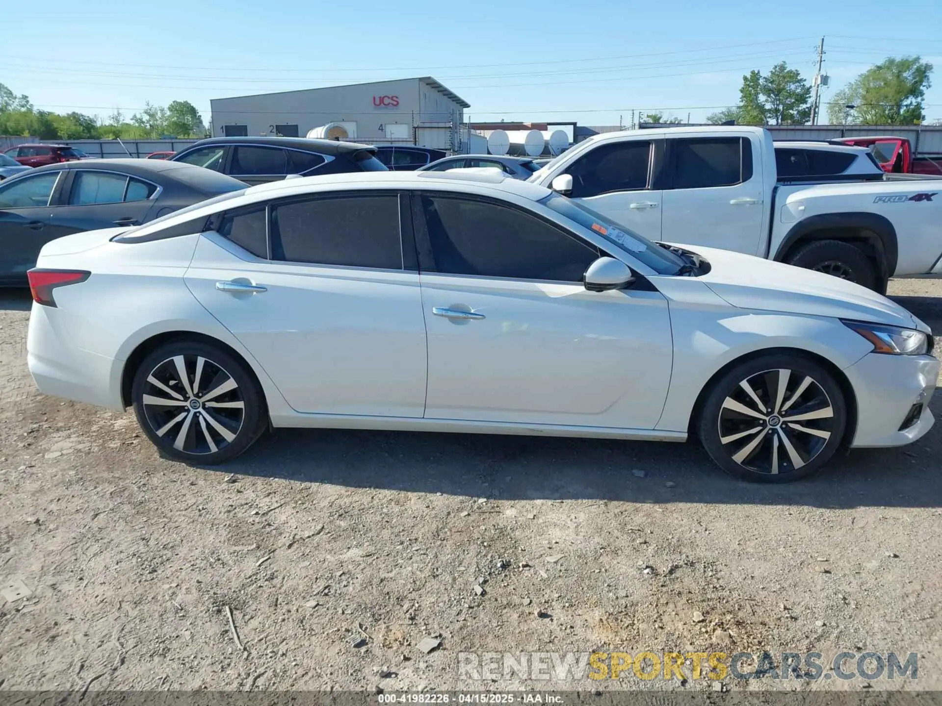 14 fotografías del automóvil dañado 1N4BL4FV3LC127019 NISSAN ALTIMA 2020