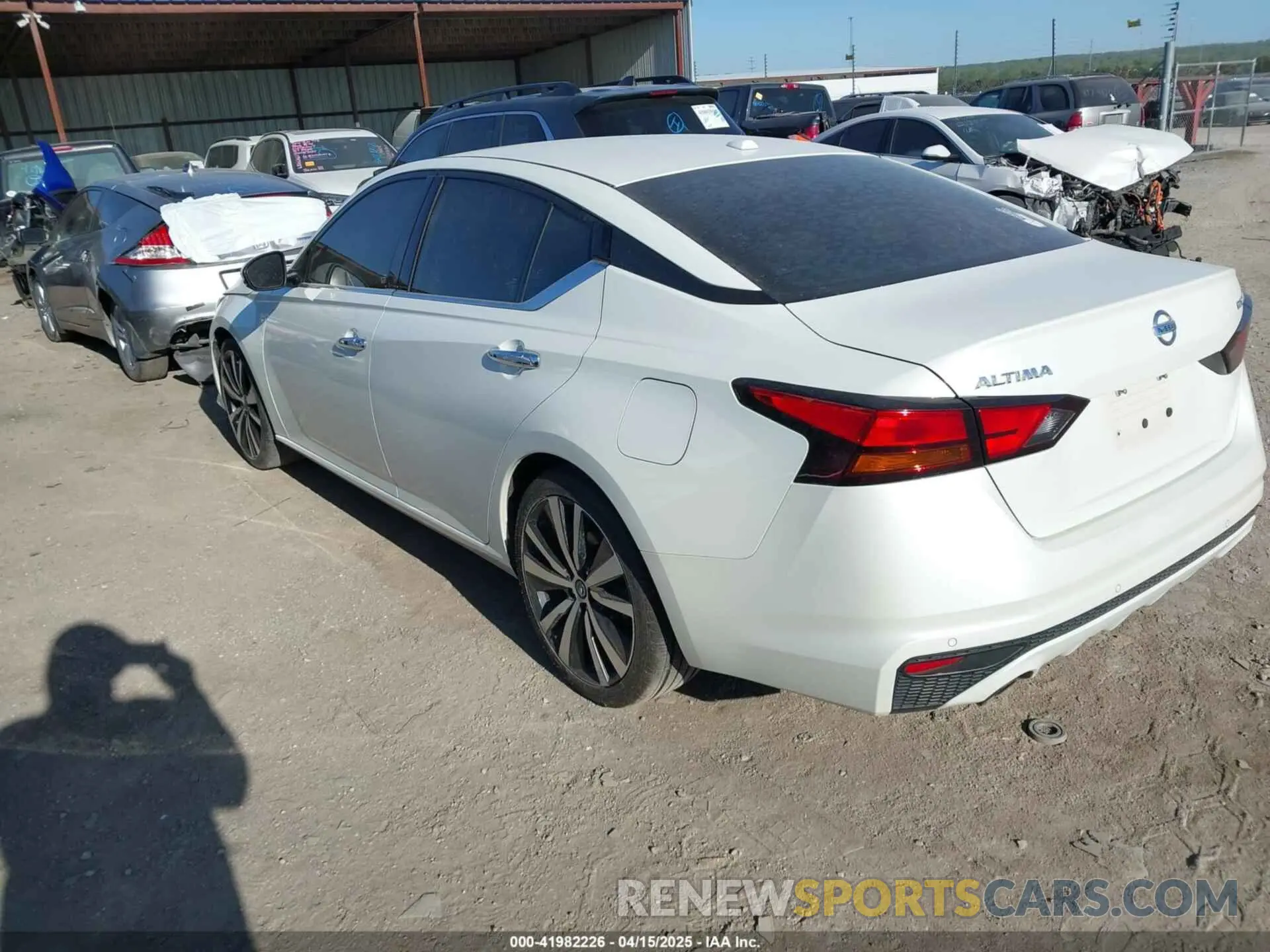 3 fotografías del automóvil dañado 1N4BL4FV3LC127019 NISSAN ALTIMA 2020